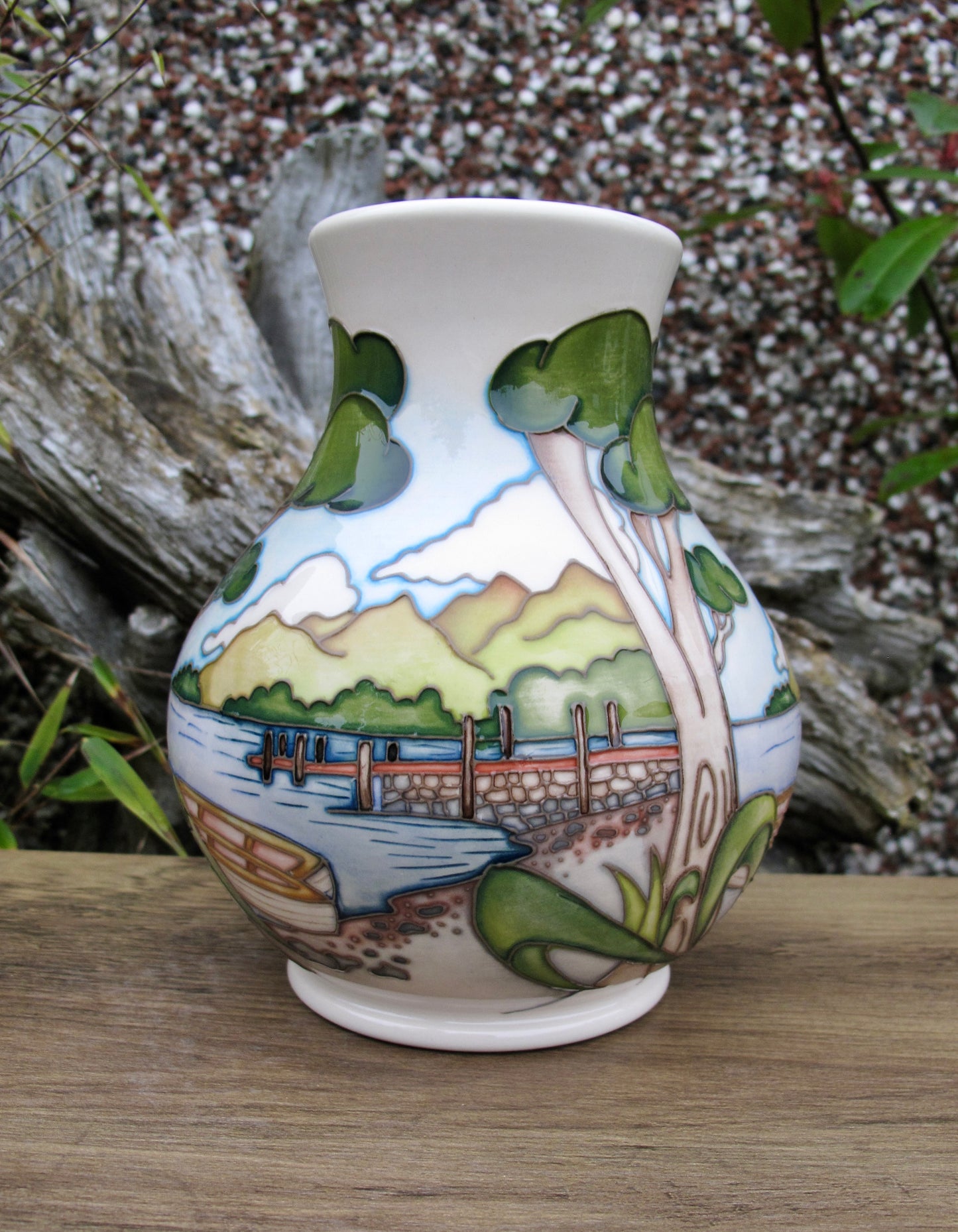 Moorcroft ASHNESS JETTY Vase 869/6 Limited Edition 48/50 Retail Price £565