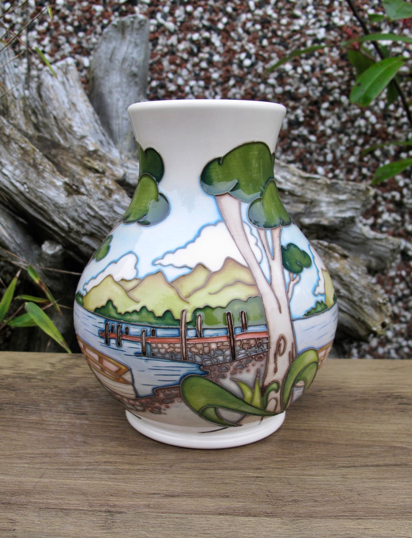 Moorcroft ASHNESS JETTY Vase 869/6 Limited Edition 48/50 Retail Price £565