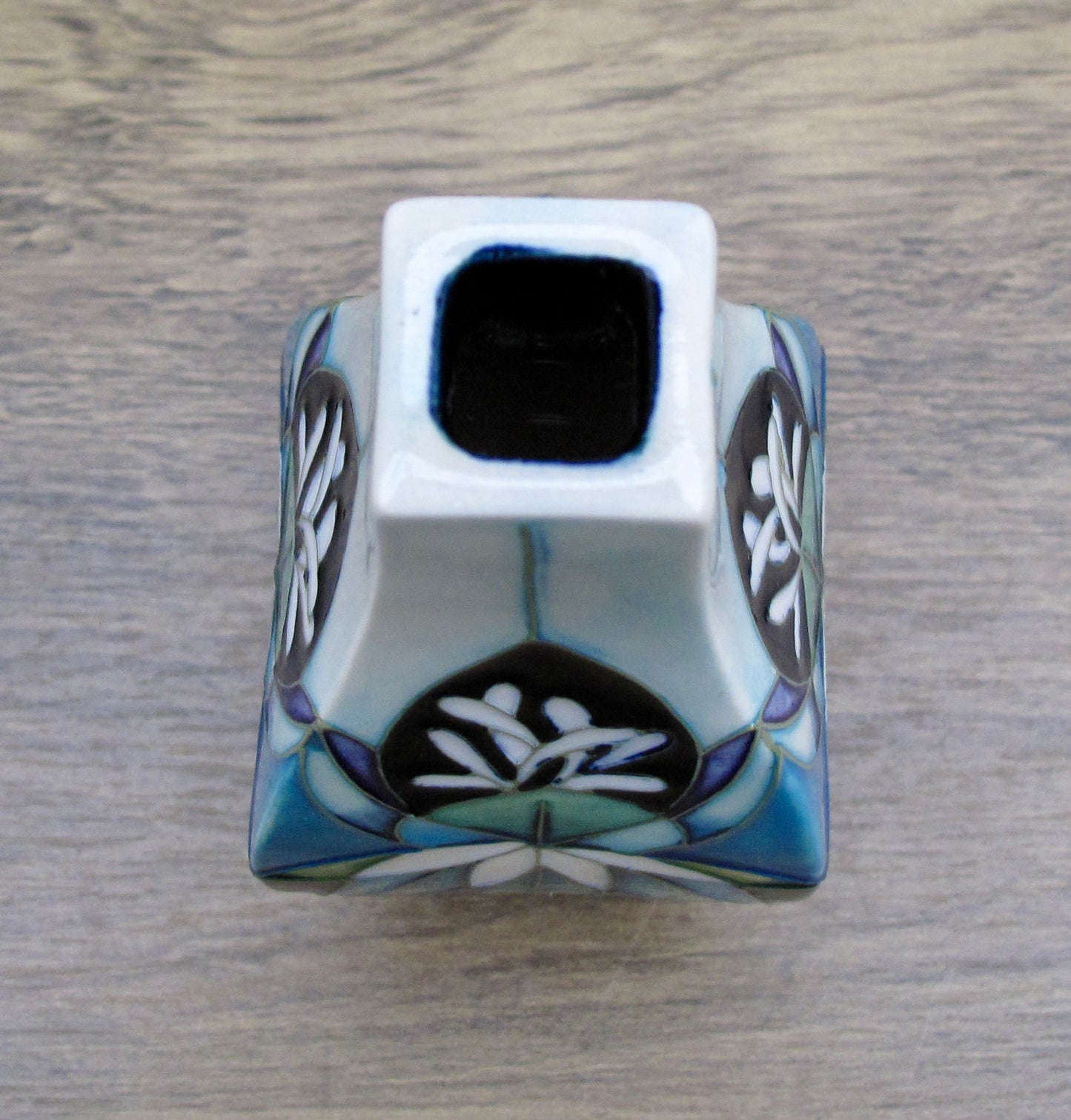 Moorcroft Exquisite COLOURS OF KIRIBATI Vase 355/5 Retail Price £265
