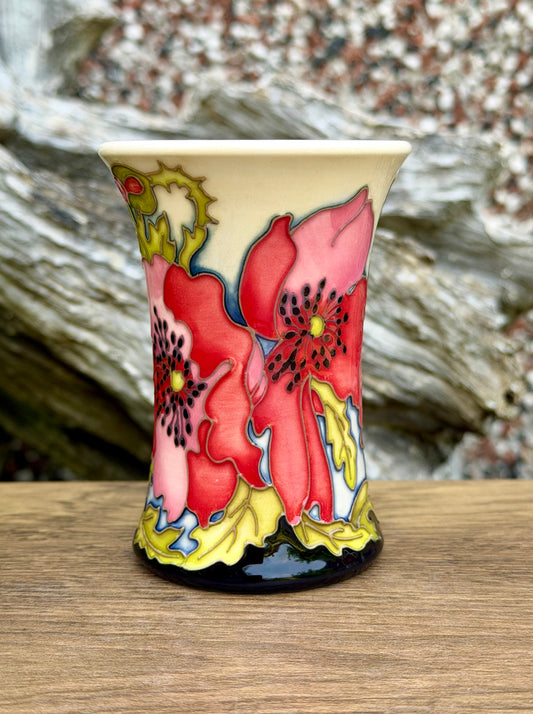 Moorcroft RSPB RESILIENCE Vase Shape 158/4 Retail Price £330 Red Poppies