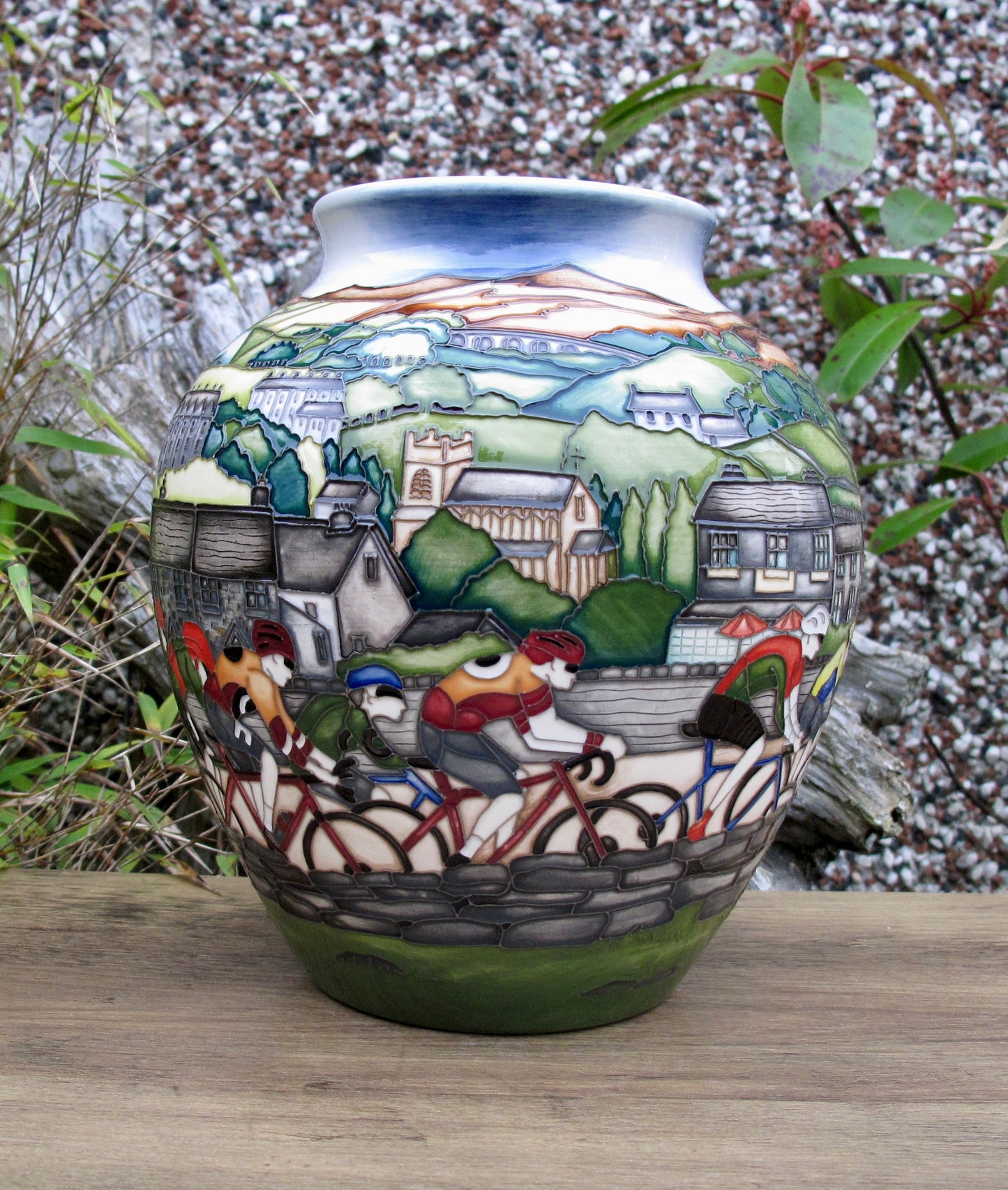 Moorcroft Exquisite THE TOUR Vase 189/8 Trial Dated 24.1.22 Retail Price £2145