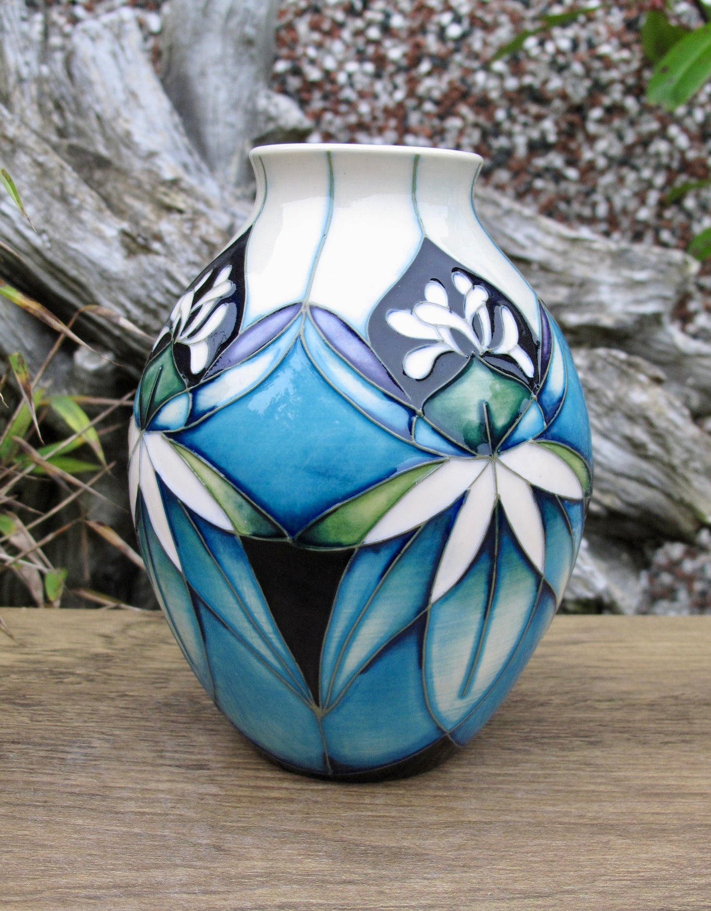 Moorcroft Exquisite COLOURS OF KIRIBATI Vase 3/5 Retail Price £290 Nicola Slaney
