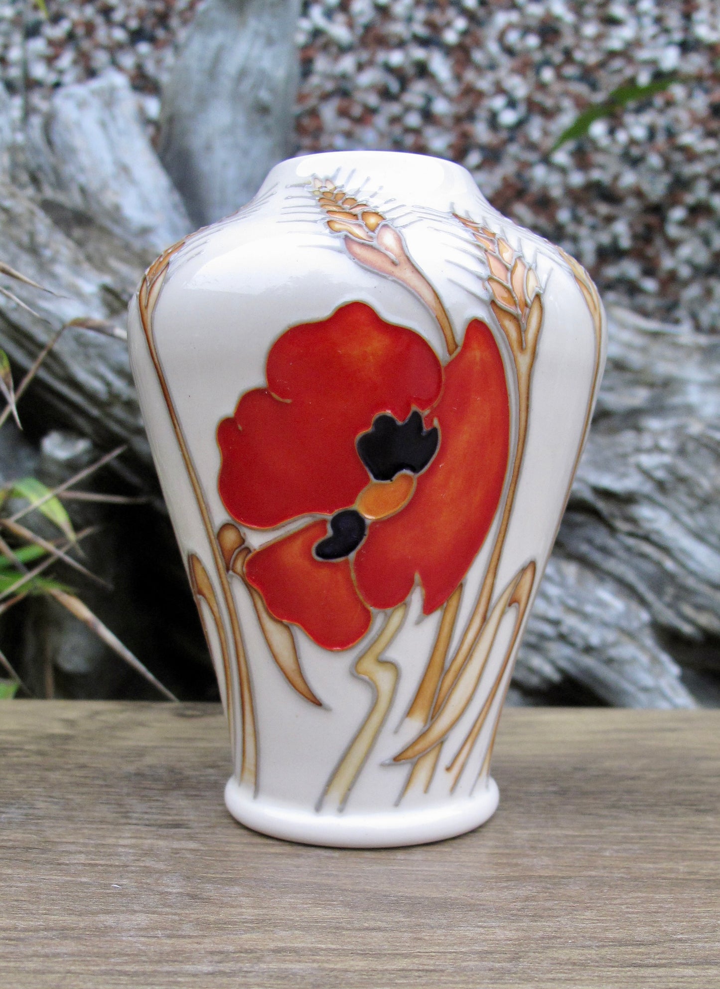 Moorcroft HARVEST POPPY Vase shape 576/4 Emma Bossons