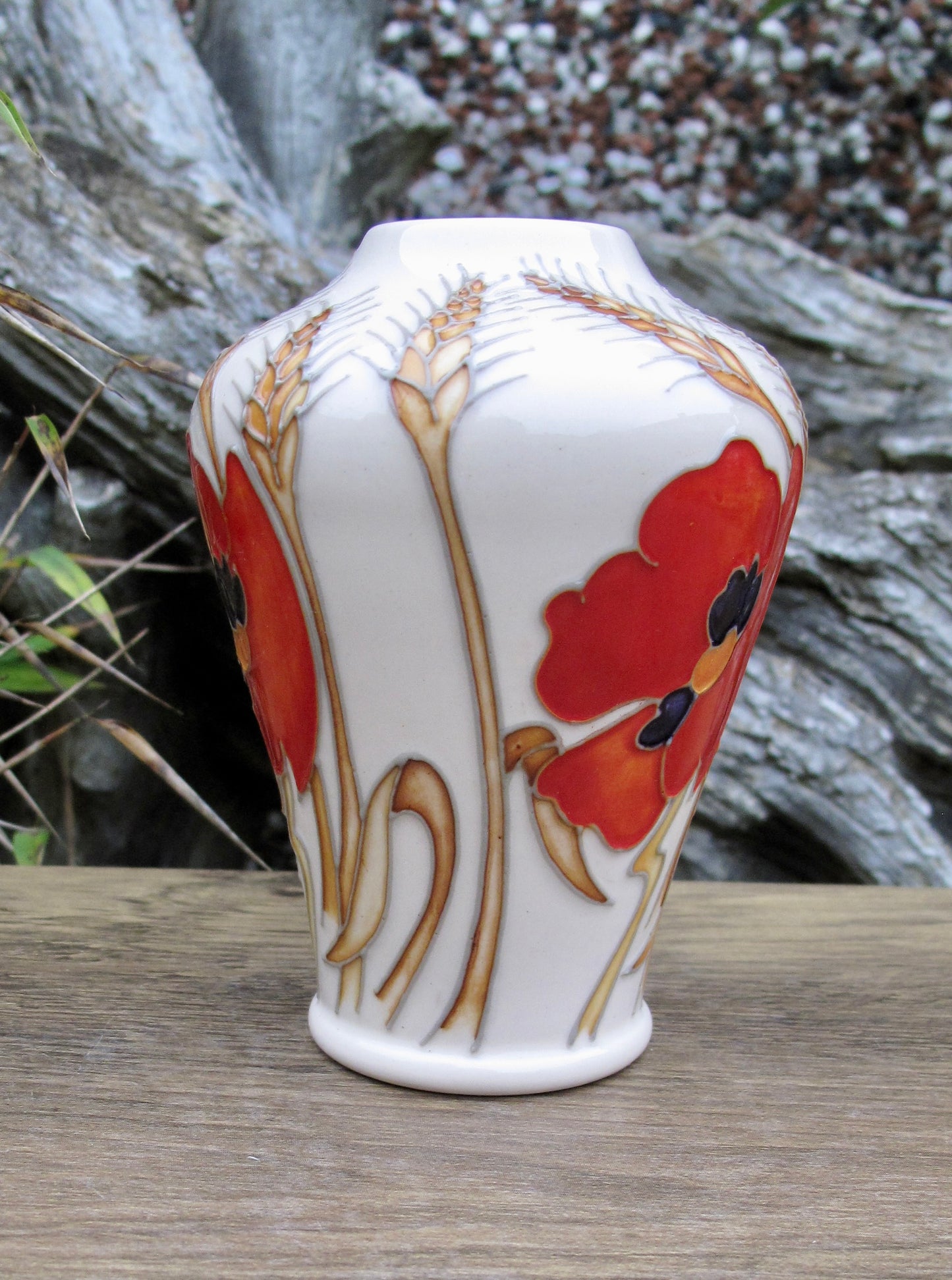 Moorcroft HARVEST POPPY Vase shape 576/4 Emma Bossons