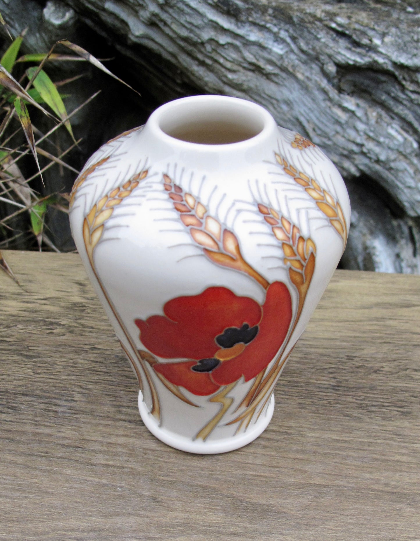 Moorcroft HARVEST POPPY Vase shape 576/4 Emma Bossons