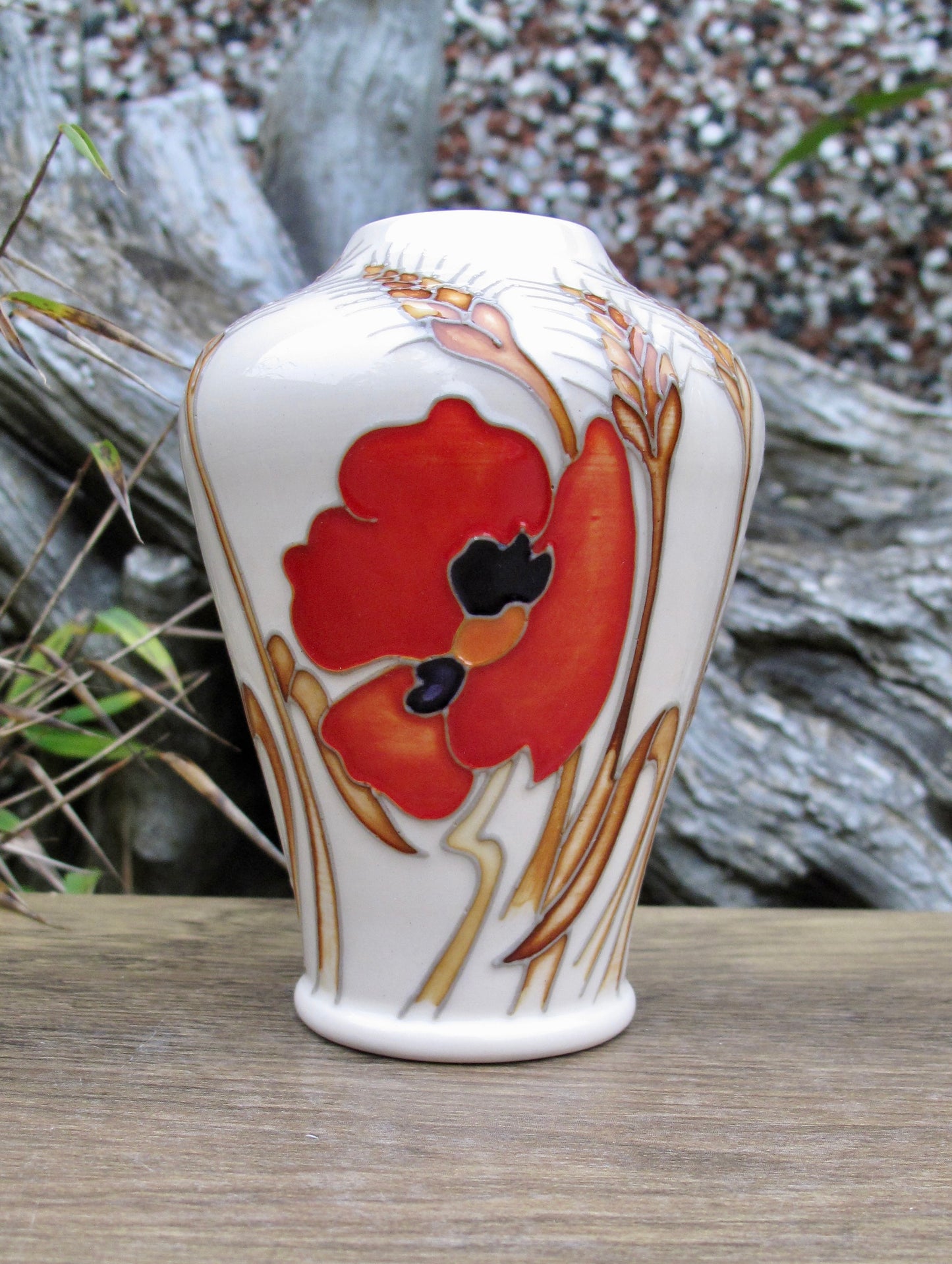 Moorcroft HARVEST POPPY Vase shape 576/4 Emma Bossons
