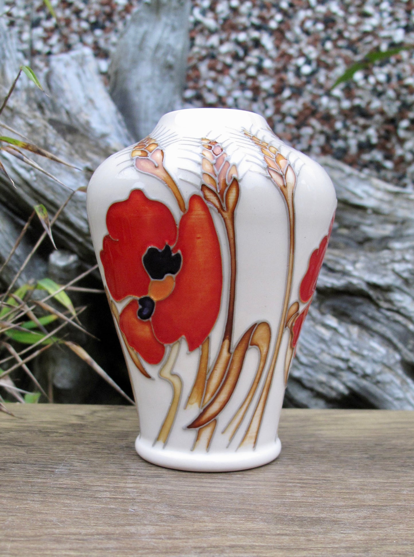 Moorcroft HARVEST POPPY Vase shape 576/4 Emma Bossons