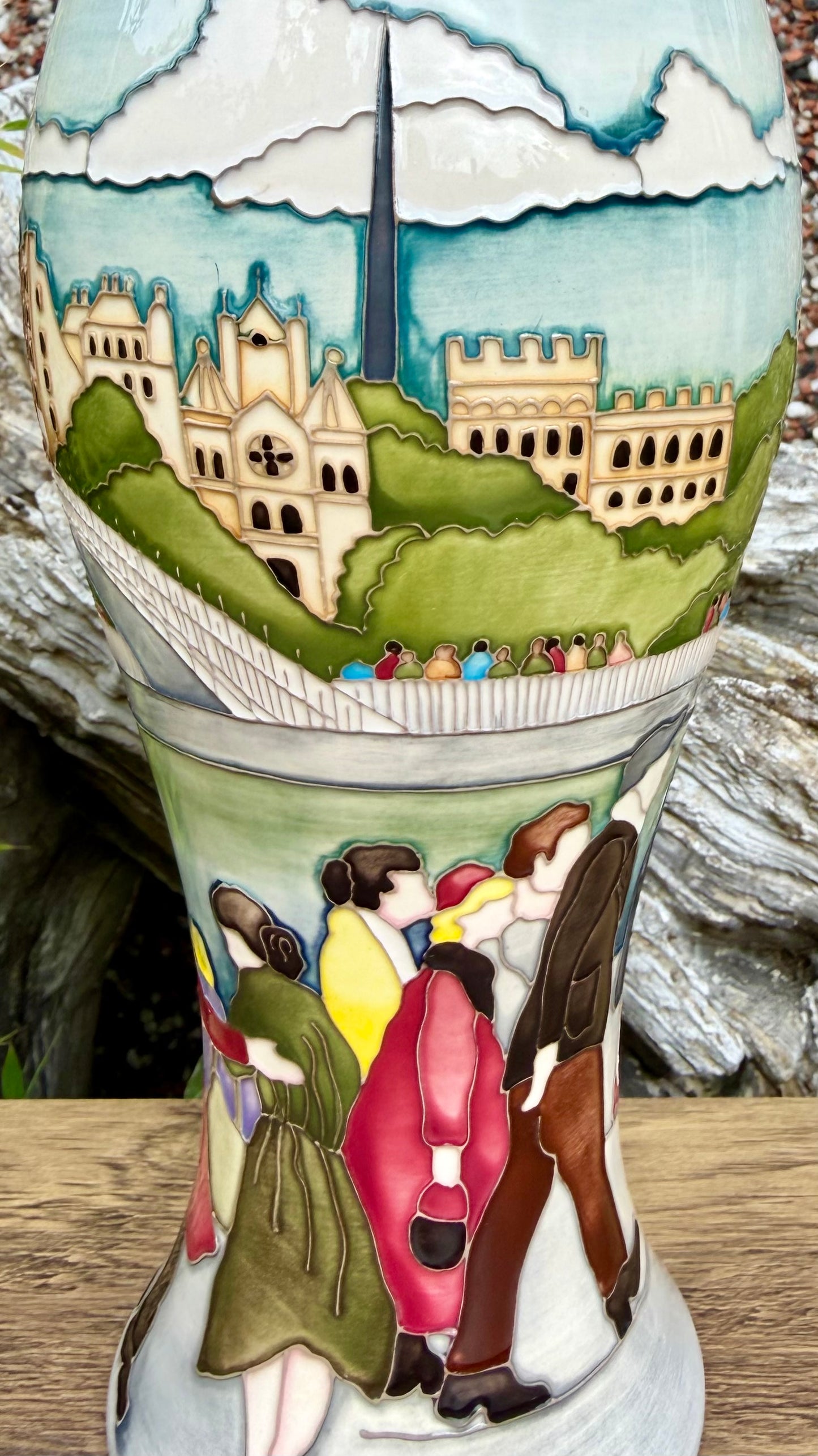 Moorcroft's DUBLIN'S FAIR CITY 6/9 Vase Limited Edition 6/10 Retail Price £1165