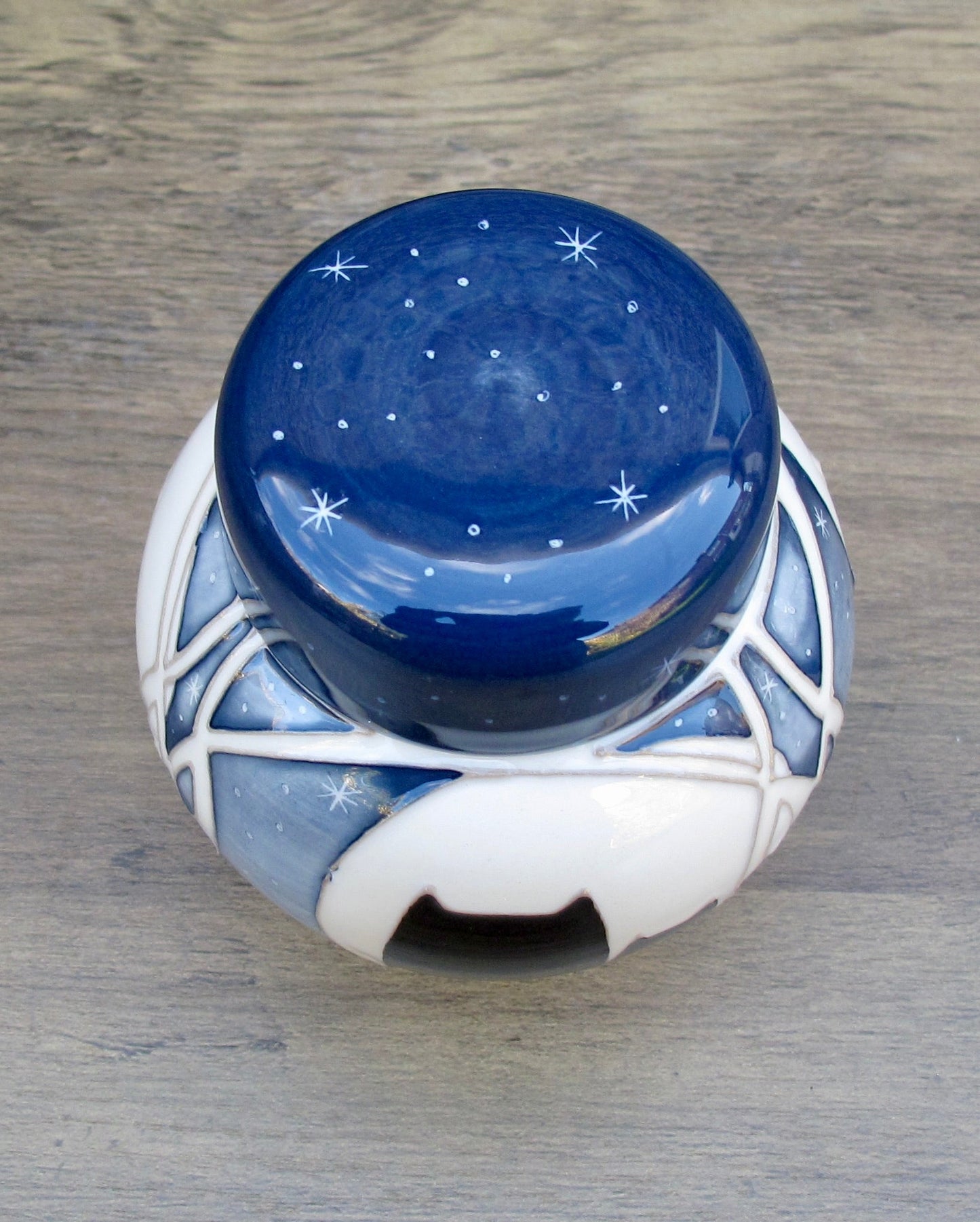 Moorcroft THE MOON WATCHERS Ginger Jar 769/4 Retail Price £315