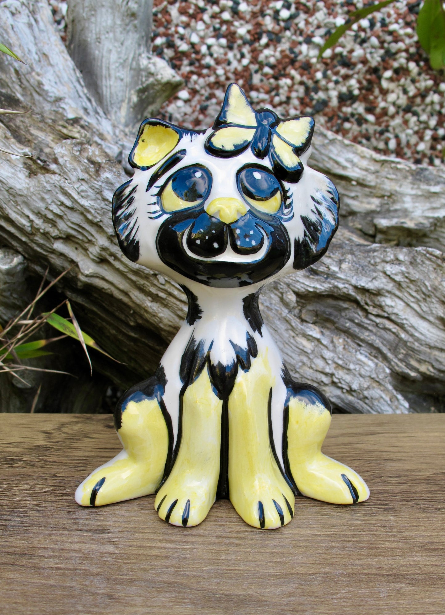Lorna Bailey Rare COLOURWAY PROTOTYPE FLUTTER BY THE CAT