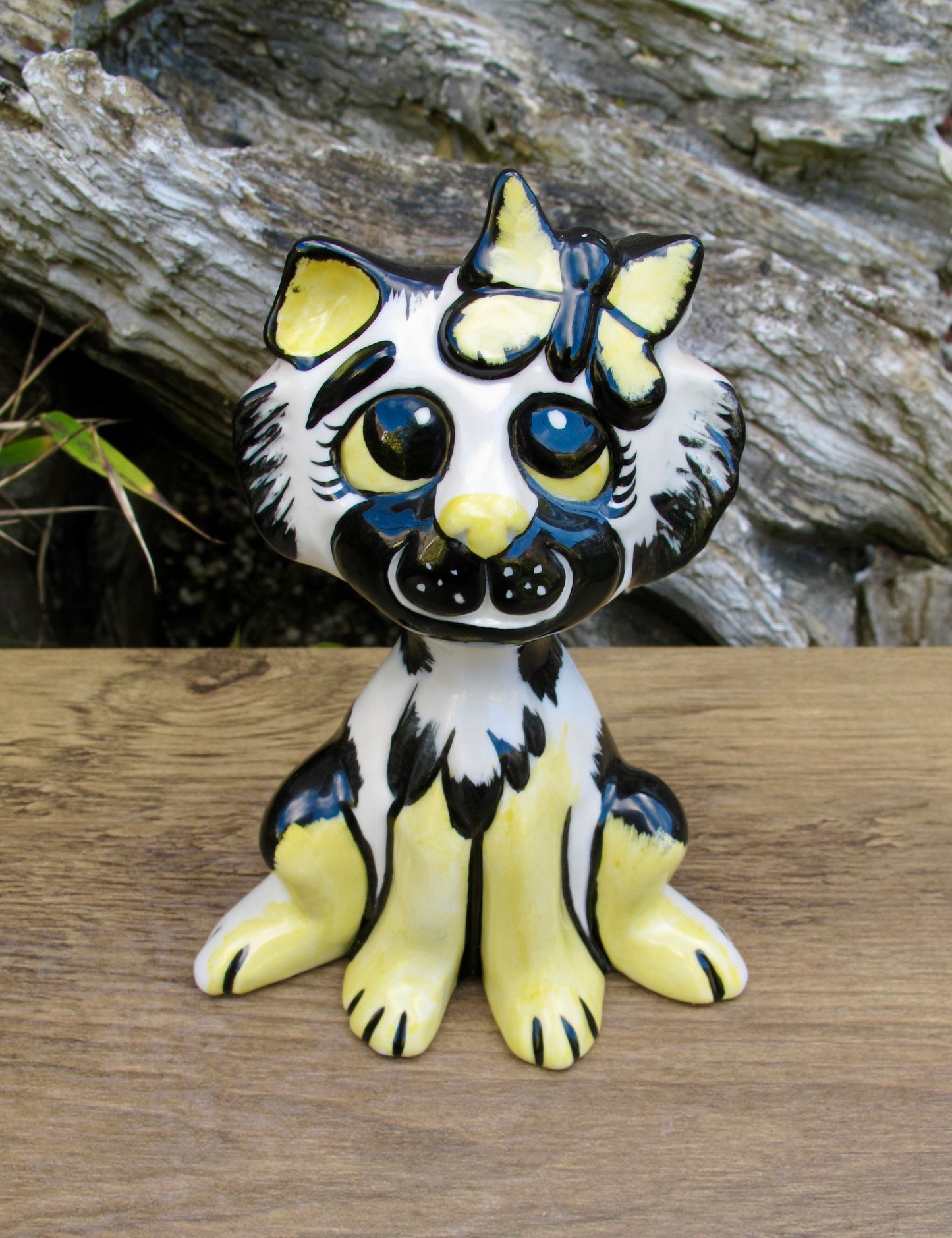 Lorna Bailey Rare COLOURWAY PROTOTYPE FLUTTER BY THE CAT