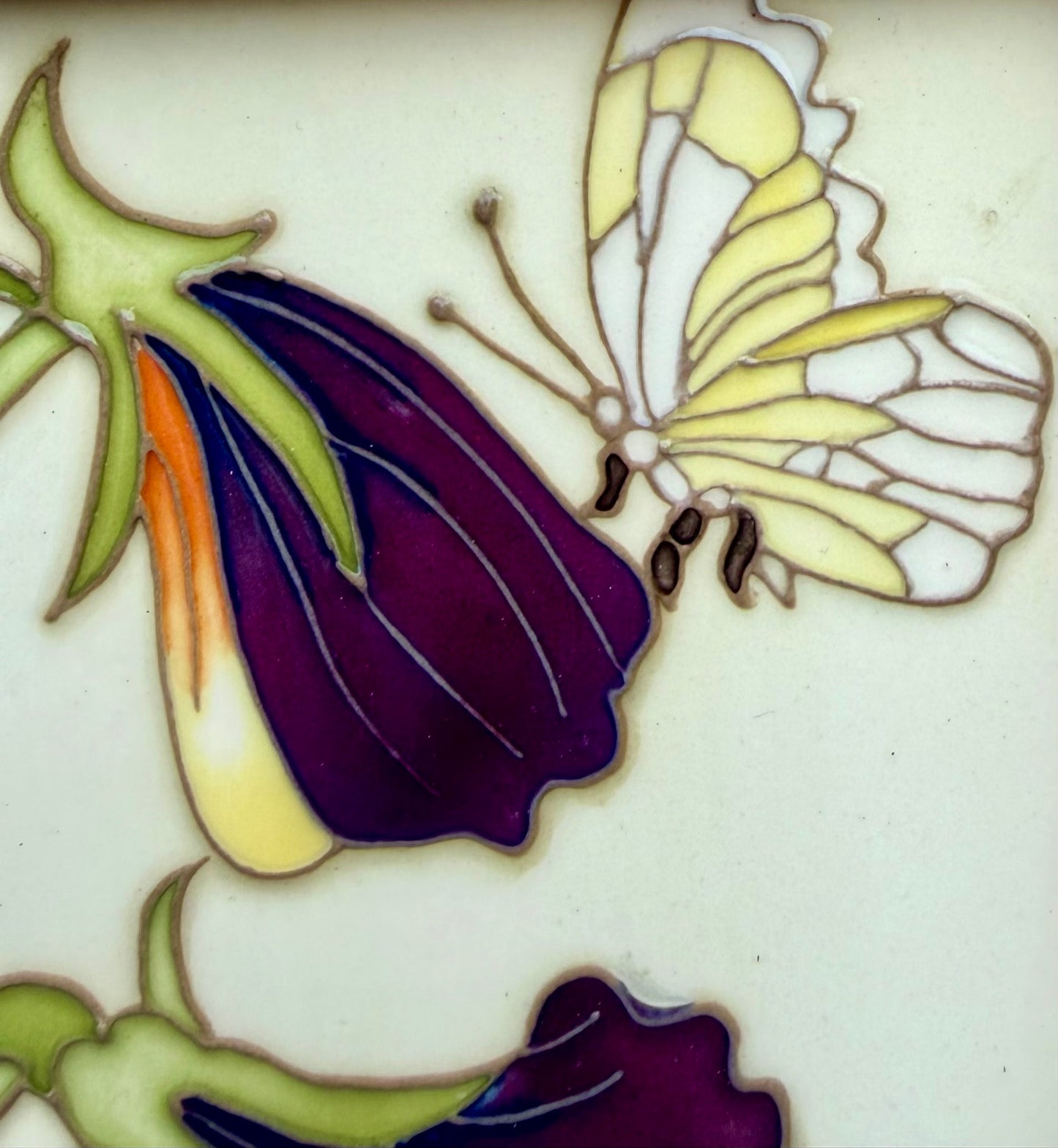 Moorcroft ALL OF A FLUTTER Wall Plaque PLQ5 Retail Price £261