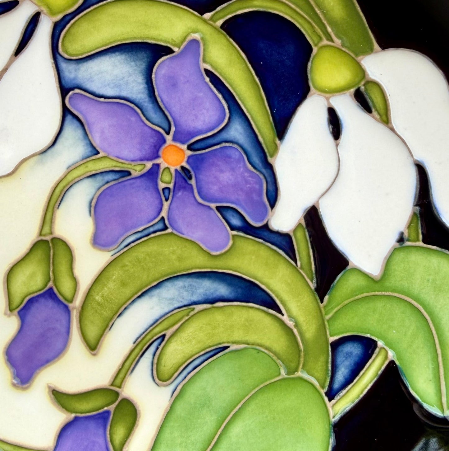 Moorcroft SNOWDROP PROFUSION Tray Coaster 780/4 Retail Price £153