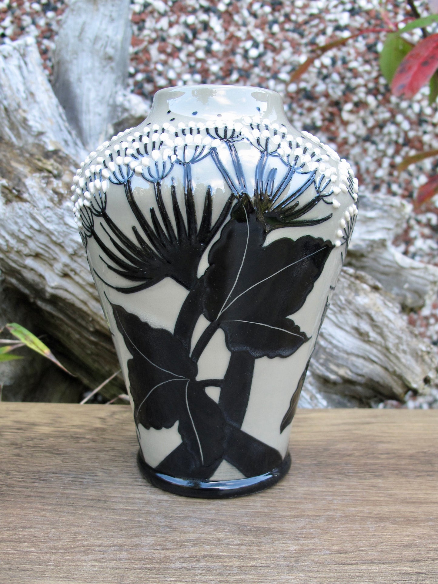 Moorcroft SUMMMER SILHOUETTE Vase 576/6 2014 Retail Price £195