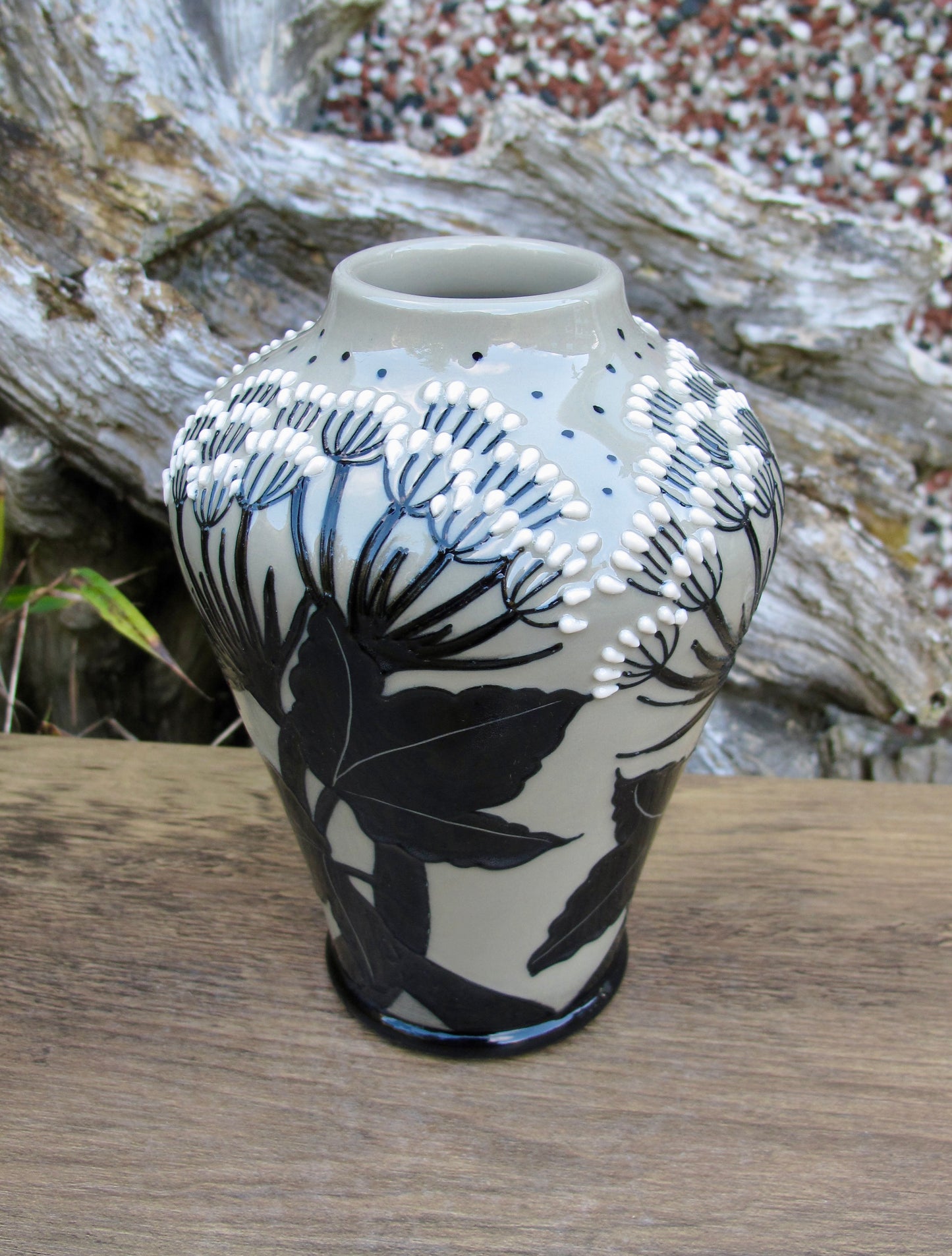 Moorcroft SUMMMER SILHOUETTE Vase 576/6 2014 Retail Price £195