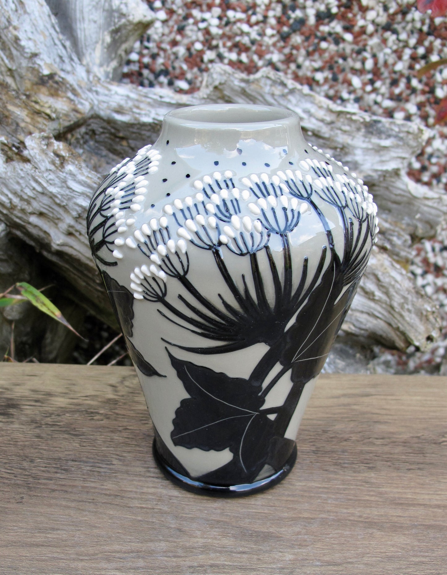 Moorcroft SUMMMER SILHOUETTE Vase 576/6 2014 Retail Price £195