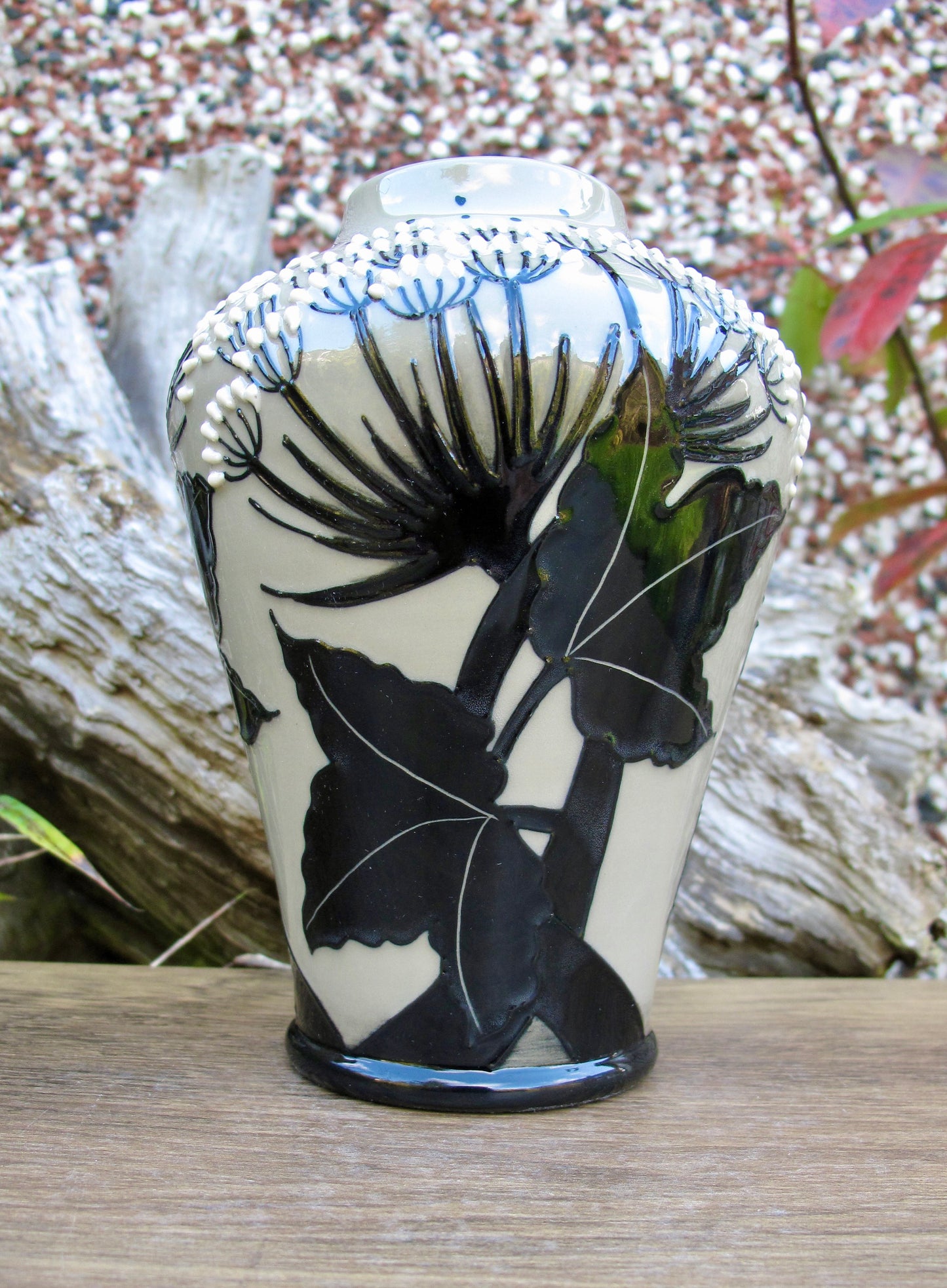 Moorcroft SUMMMER SILHOUETTE Vase 576/6 2014 Retail Price £195