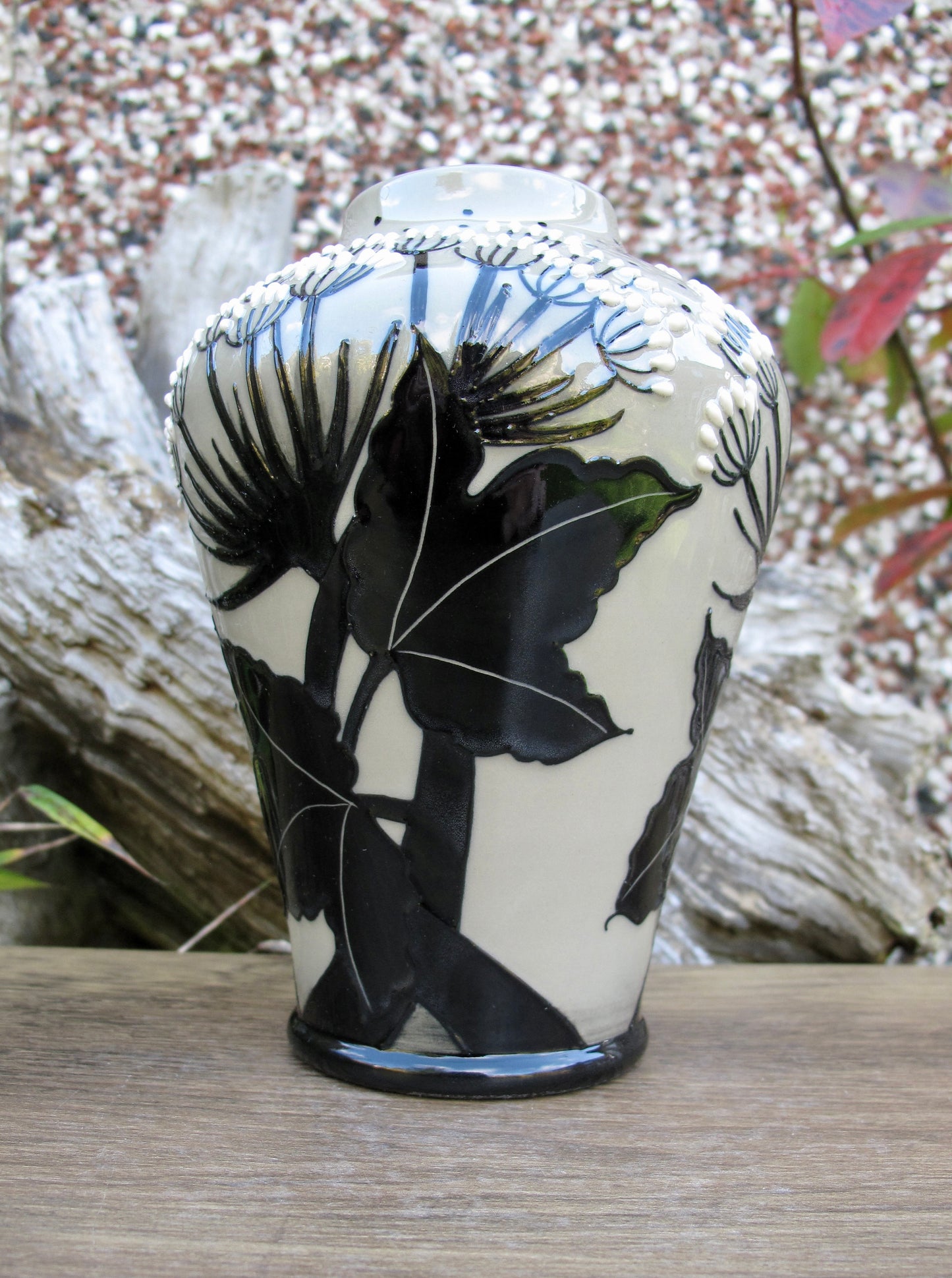 Moorcroft SUMMMER SILHOUETTE Vase 576/6 2014 Retail Price £195
