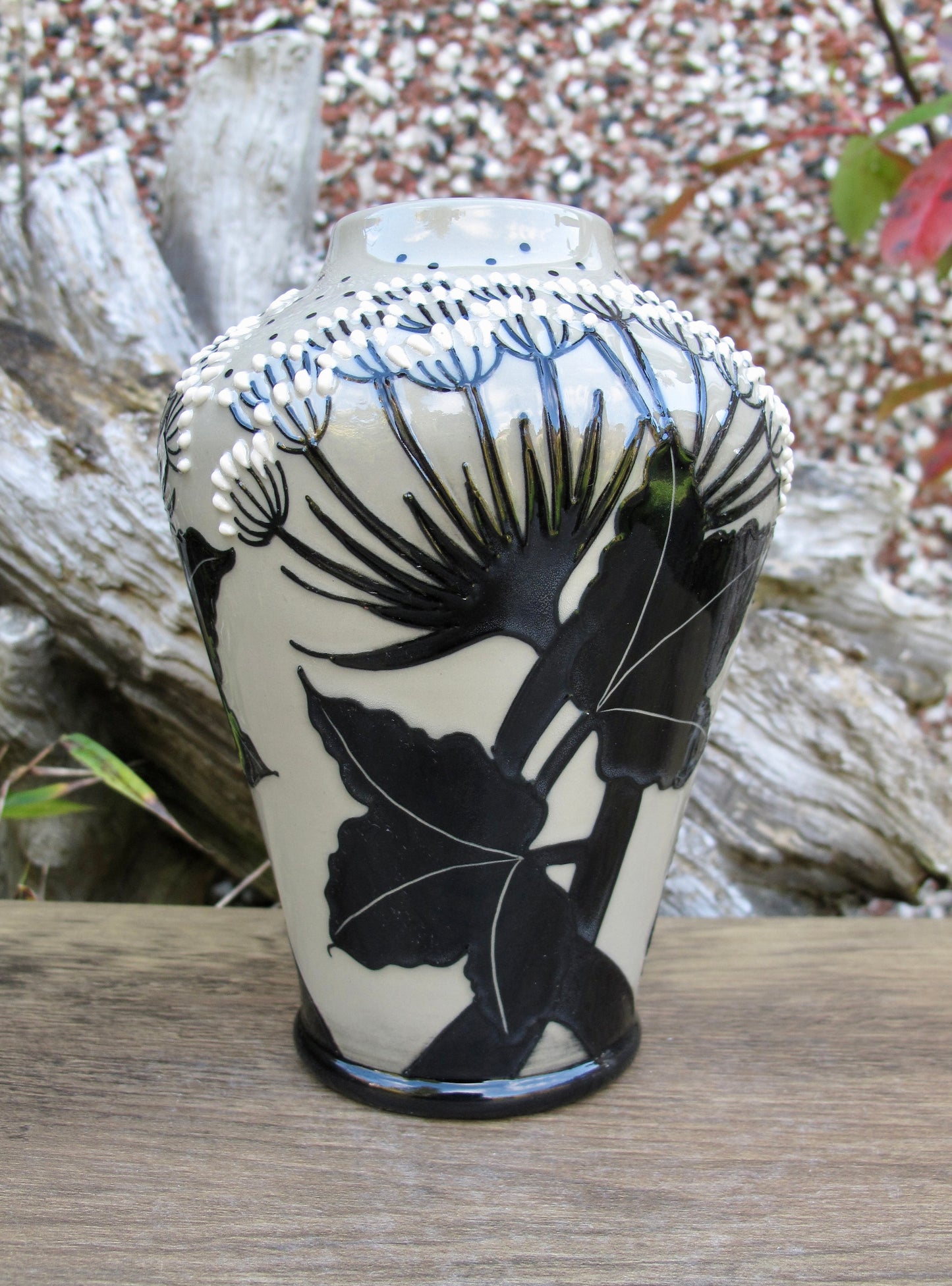 Moorcroft SUMMMER SILHOUETTE Vase 576/6 2014 Retail Price £195