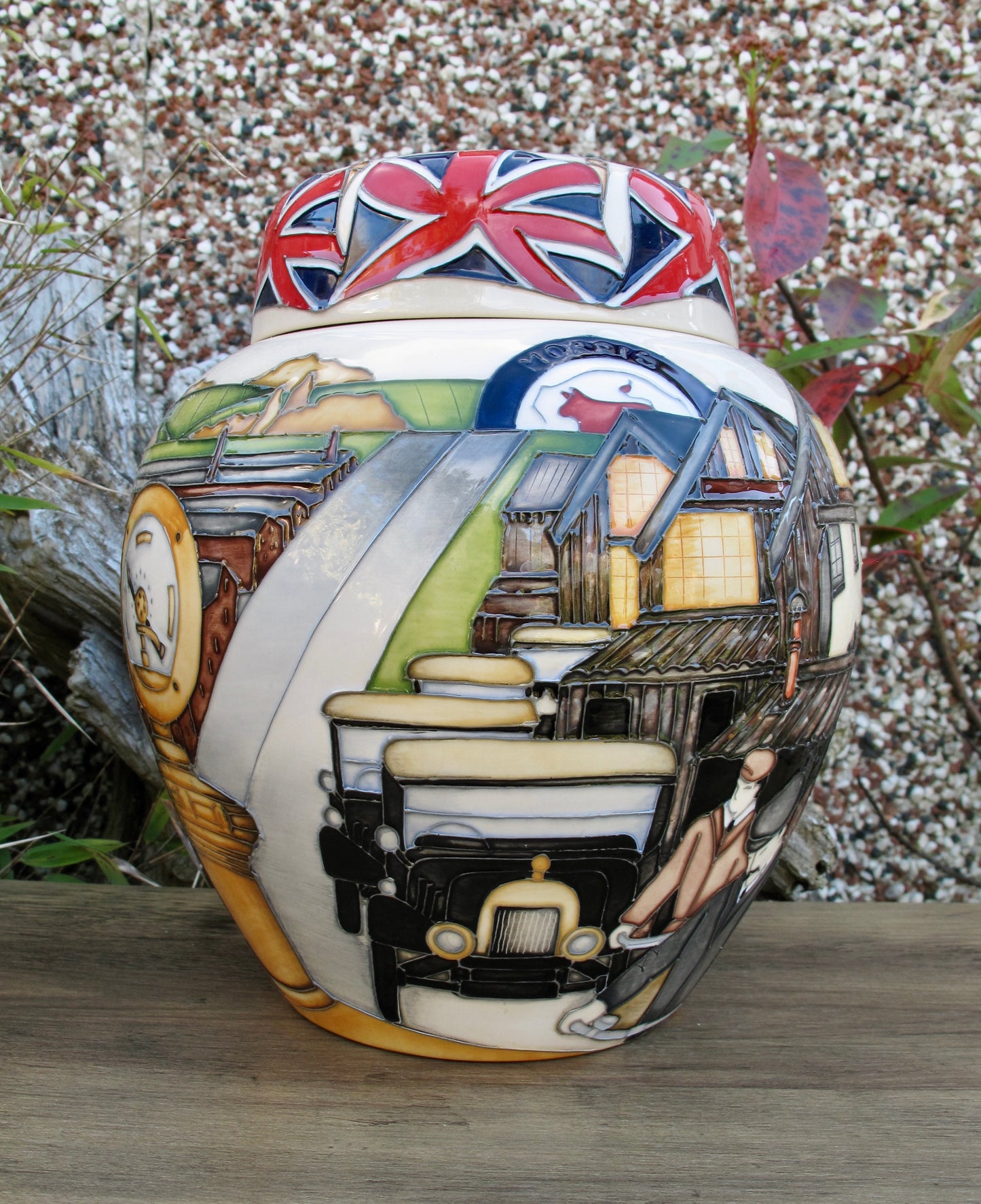 Moorcroft BULLNOSE MORRIS GINGER JAR 969/10 Trial 3.2.2014 Retail Price £1915
