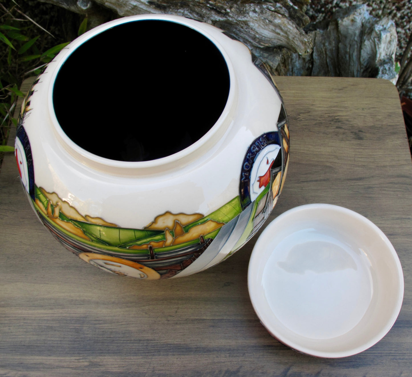 Moorcroft BULLNOSE MORRIS GINGER JAR 969/10 Trial 3.2.2014 Retail Price £1915