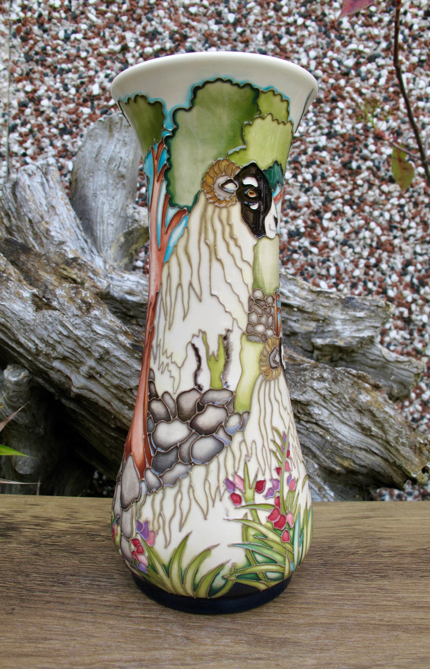 Moorcroft SWALEDALE SHEEP 364/8 Vase Limited Edition 16/20 Retail Price £895