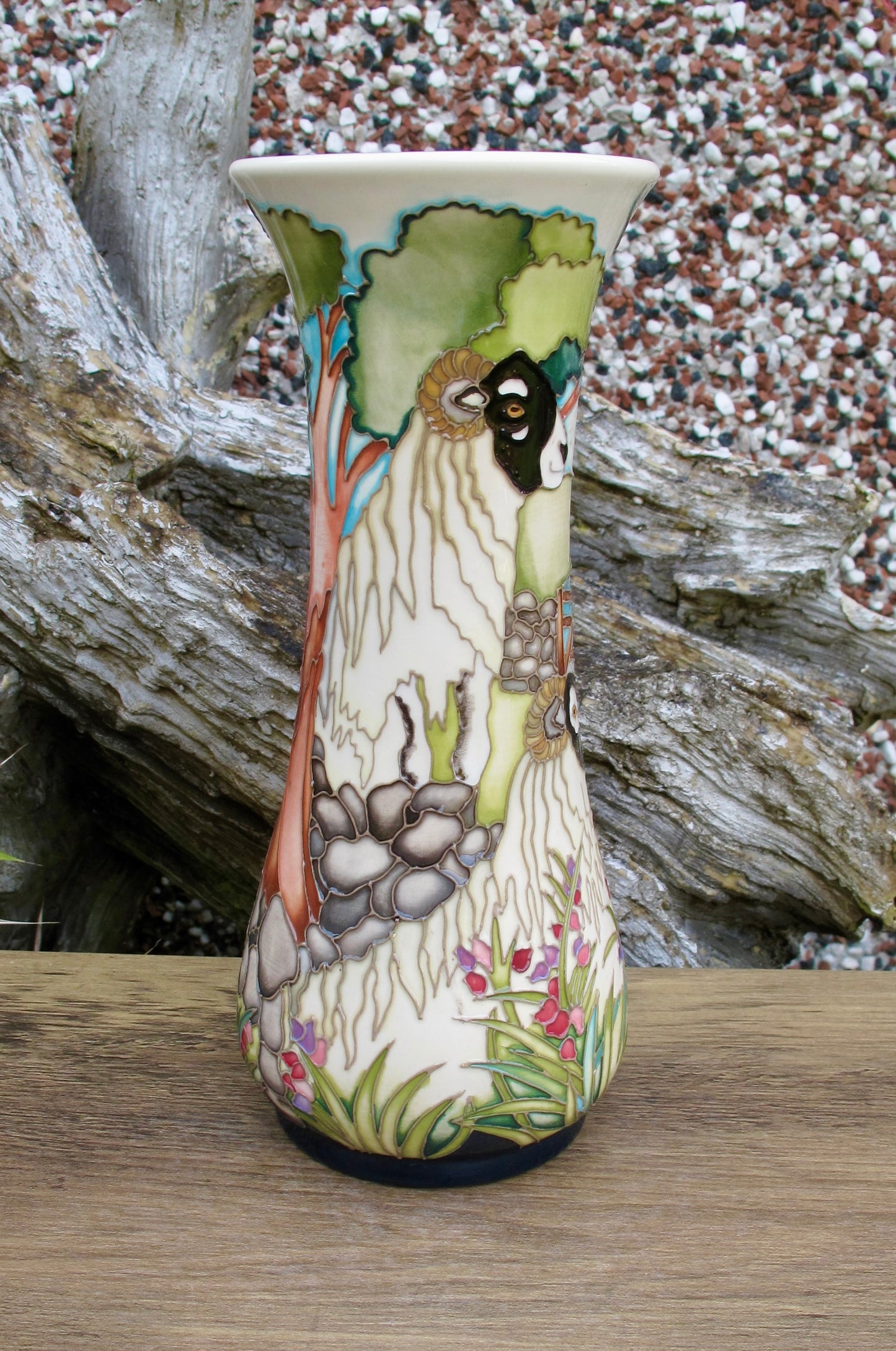 Moorcroft SWALEDALE SHEEP 364/8 Vase Limited Edition 16/20 Retail Price £895