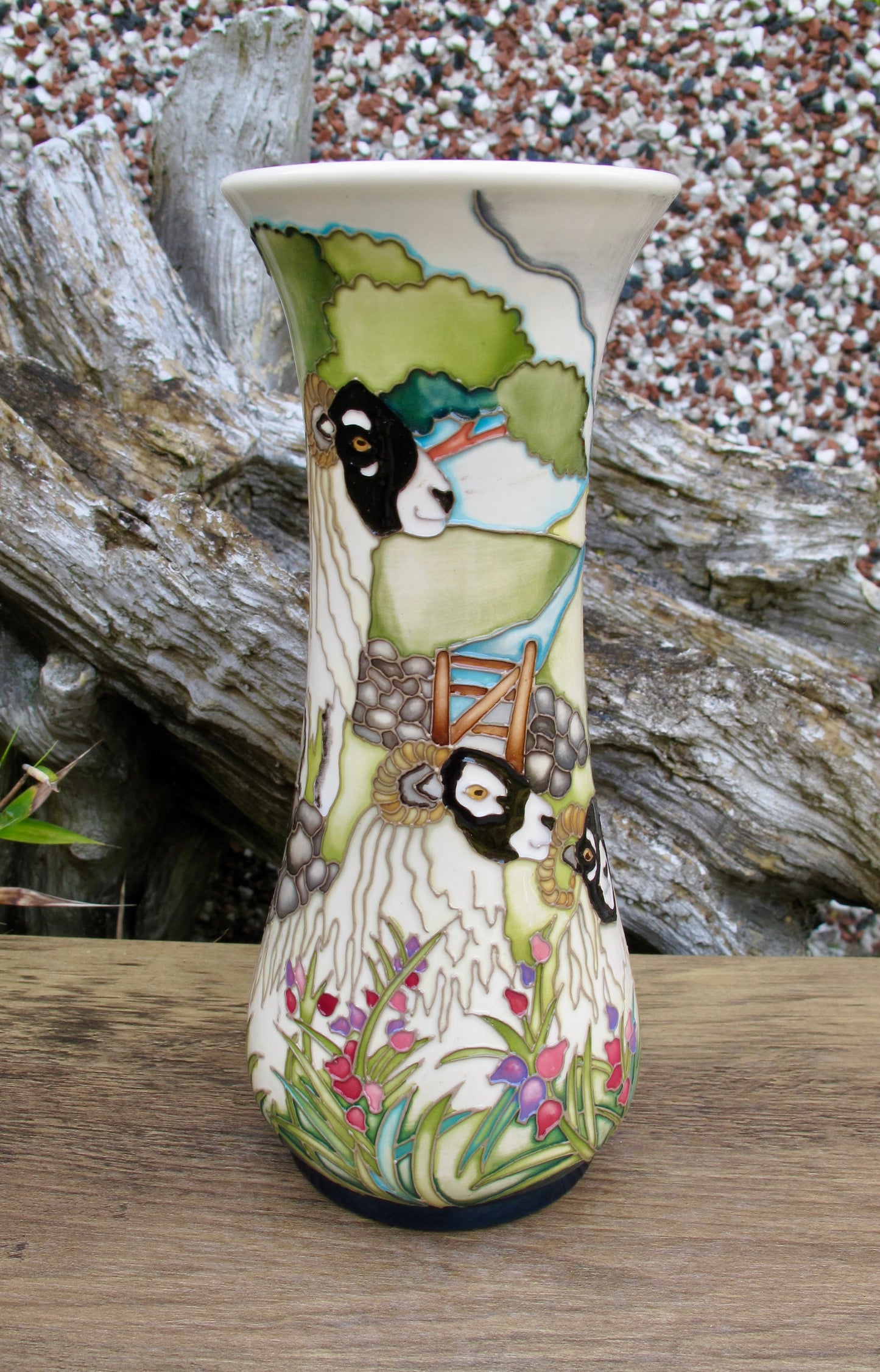 Moorcroft SWALEDALE SHEEP 364/8 Vase Limited Edition 16/20 Retail Price £895