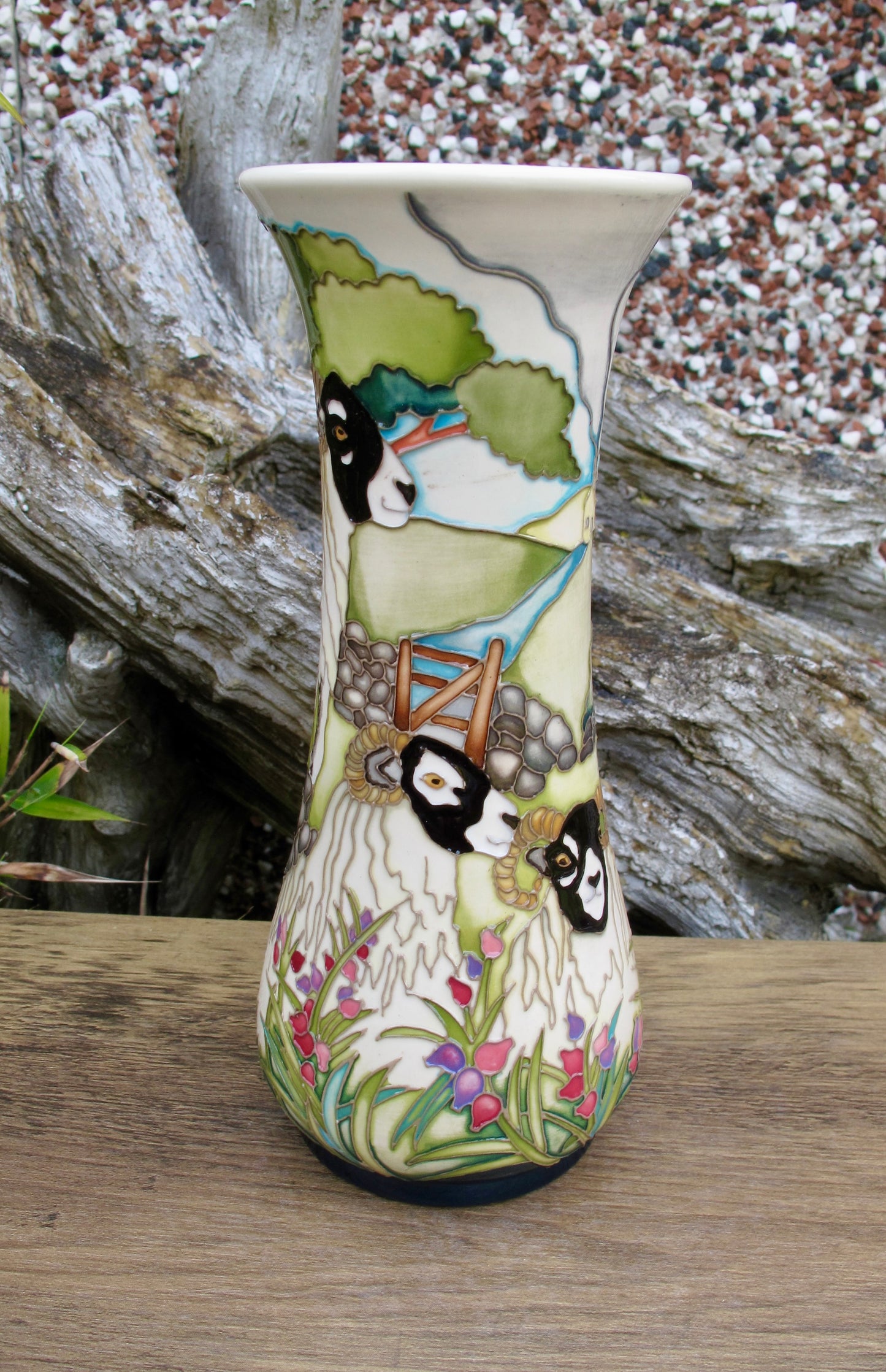 Moorcroft SWALEDALE SHEEP 364/8 Vase Limited Edition 16/20 Retail Price £895