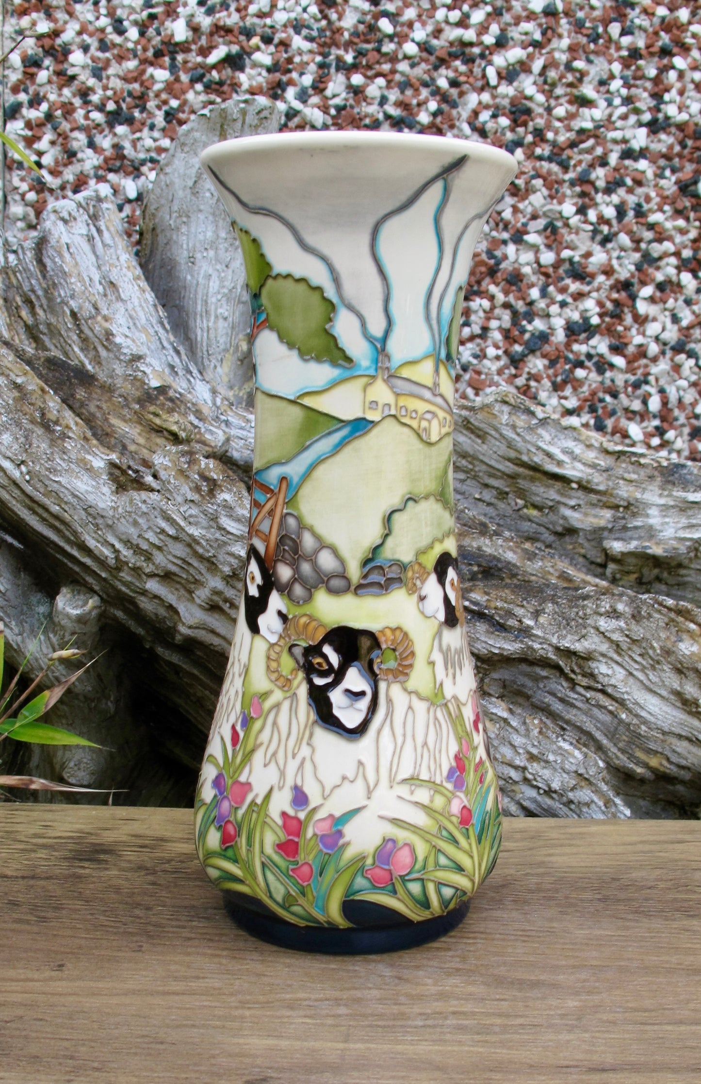 Moorcroft SWALEDALE SHEEP 364/8 Vase Limited Edition 16/20 Retail Price £895