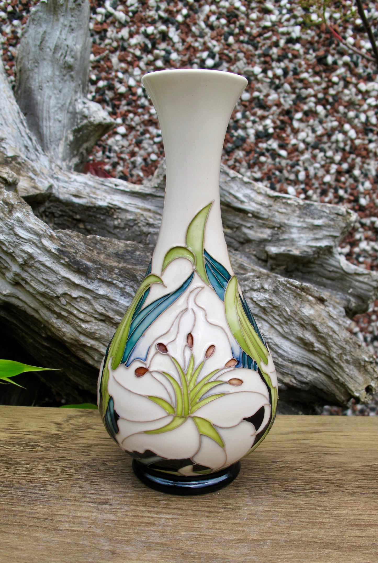 Moorcroft's MOTHER'S CHOICE Vase 80/6 Numbered Edition 80.Retail Price £315