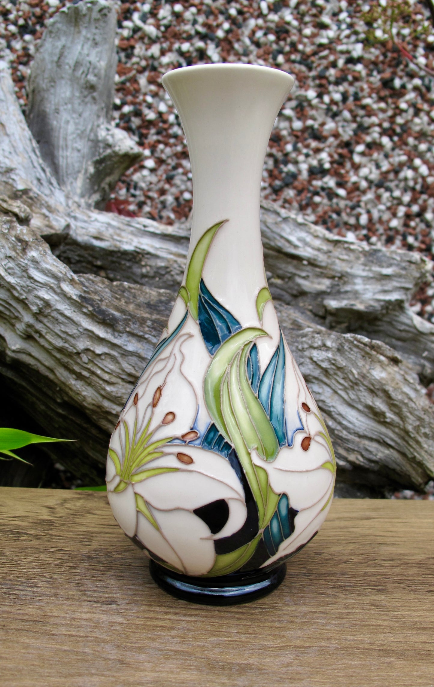 Moorcroft's MOTHER'S CHOICE Vase 80/6 Numbered Edition 80.Retail Price £315