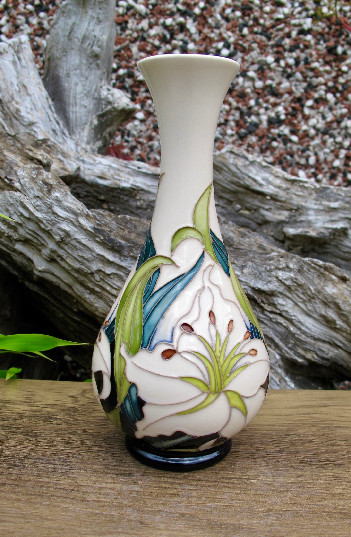 Moorcroft's MOTHER'S CHOICE Vase 80/6 Numbered Edition 80.Retail Price £315