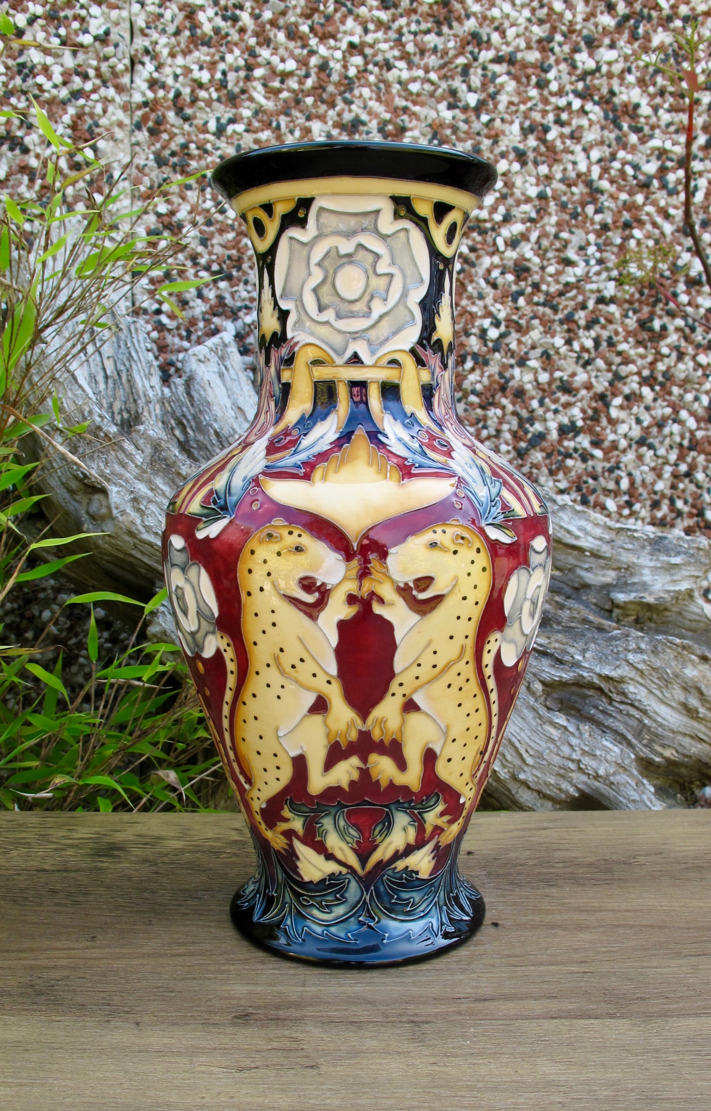 Moorcroft KNOLE SACKVILLE LEOPARDS Vase Trial Dated 23.3.15 Retail Price £995