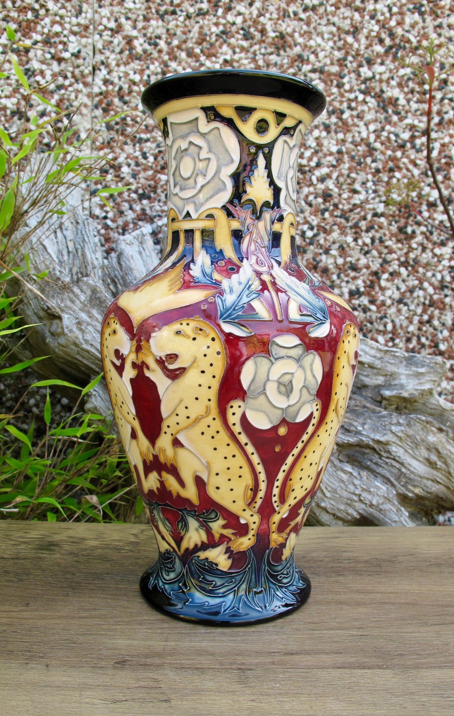 Moorcroft KNOLE SACKVILLE LEOPARDS Vase Trial Dated 23.3.15 Retail Price £995