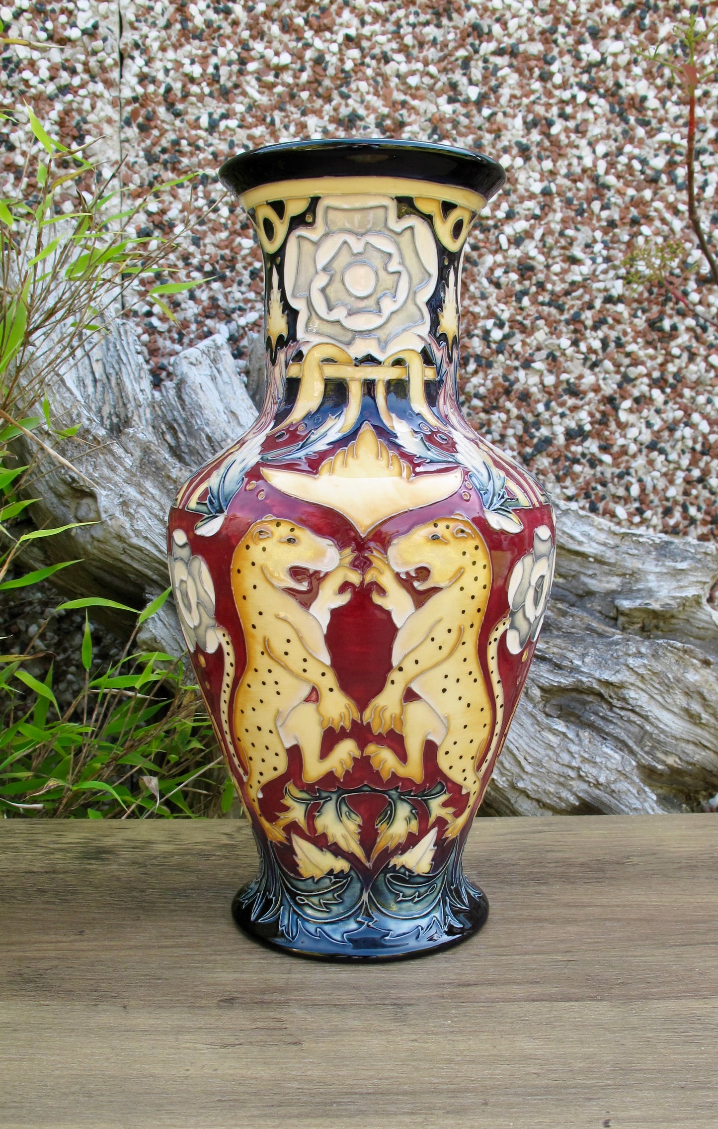 Moorcroft KNOLE SACKVILLE LEOPARDS Vase Trial Dated 23.3.15 Retail Price £995