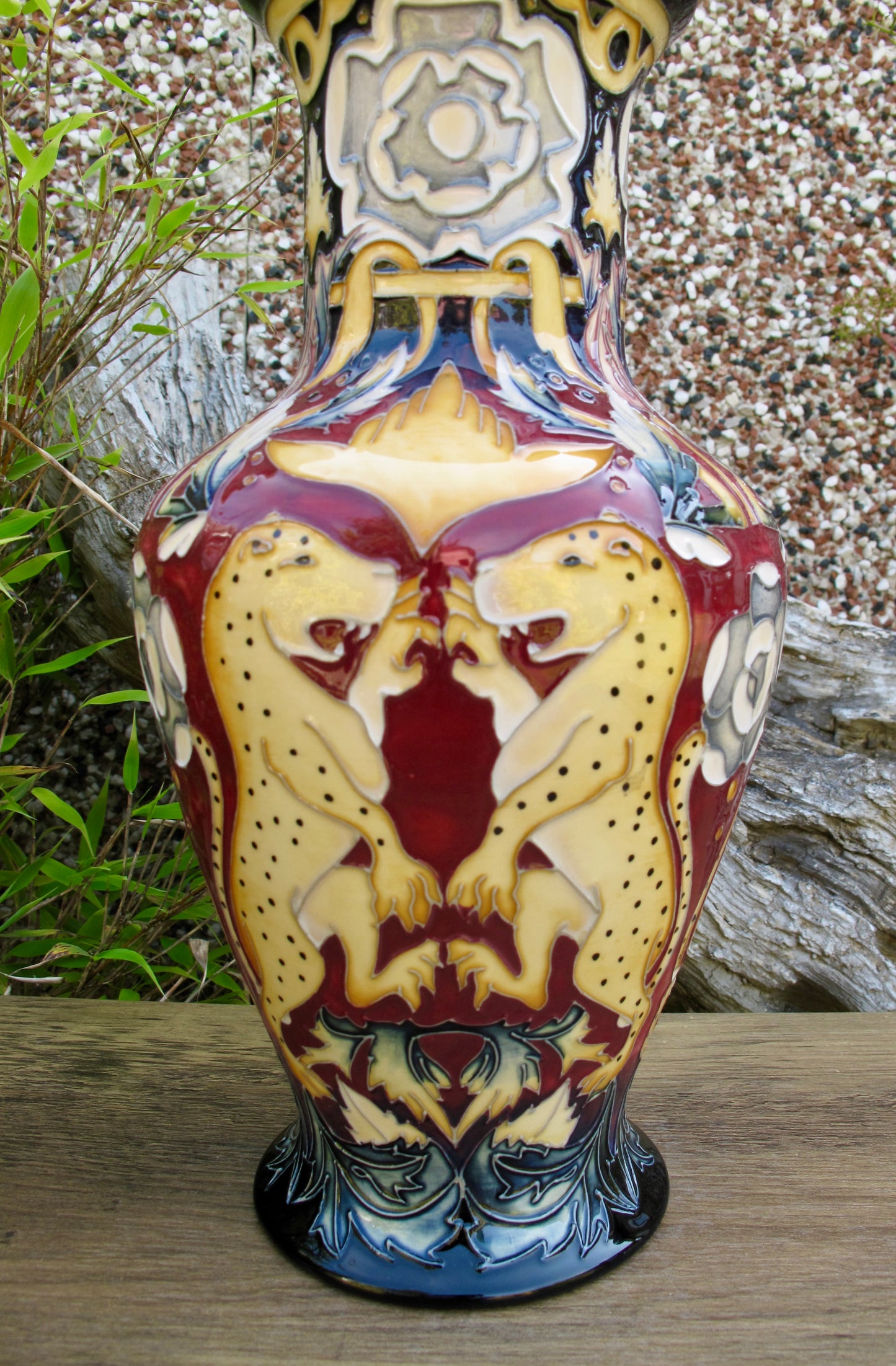 Moorcroft KNOLE SACKVILLE LEOPARDS Vase Trial Dated 23.3.15 Retail Price £995