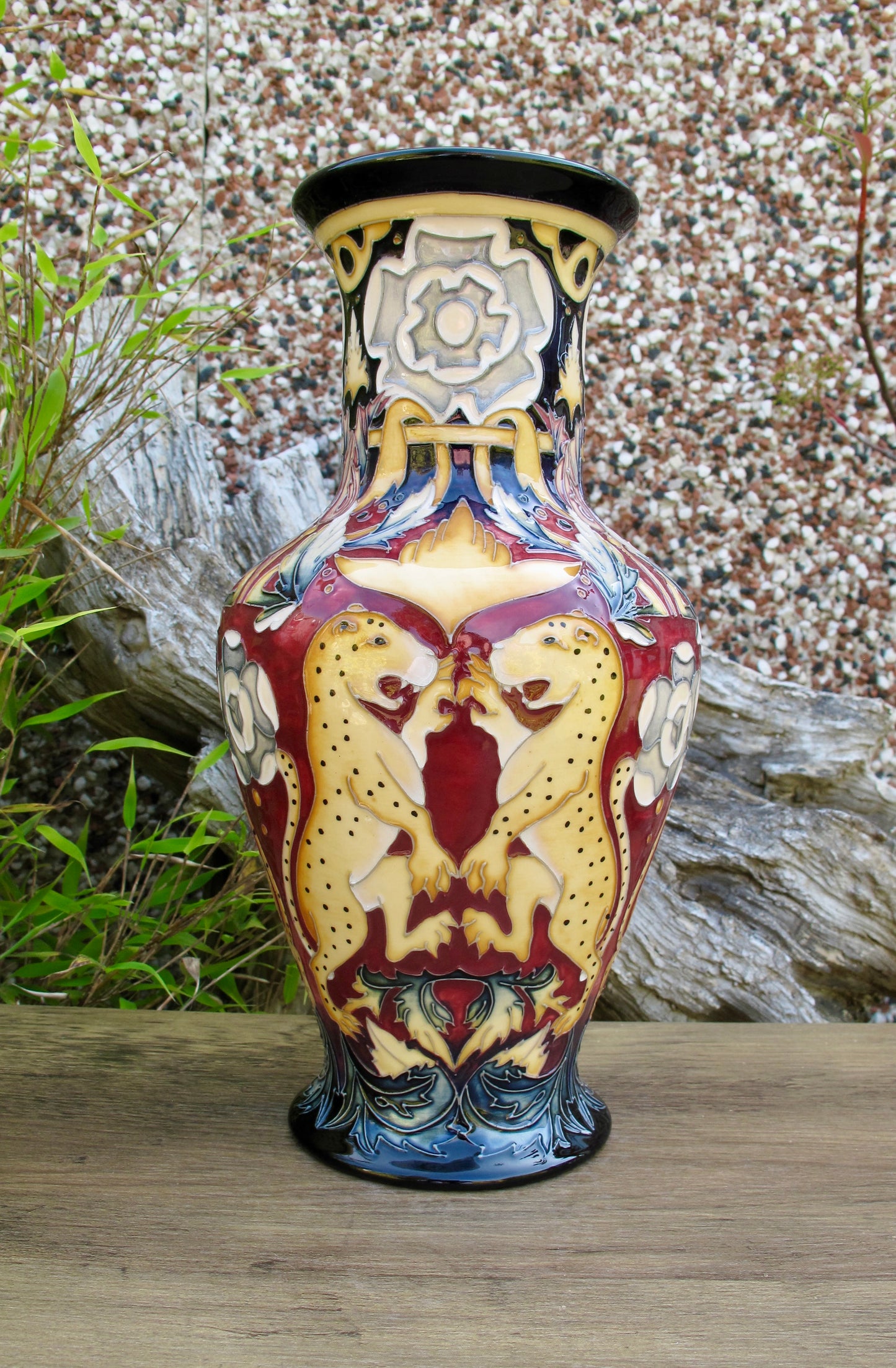 Moorcroft KNOLE SACKVILLE LEOPARDS Vase Trial Dated 23.3.15 Retail Price £995