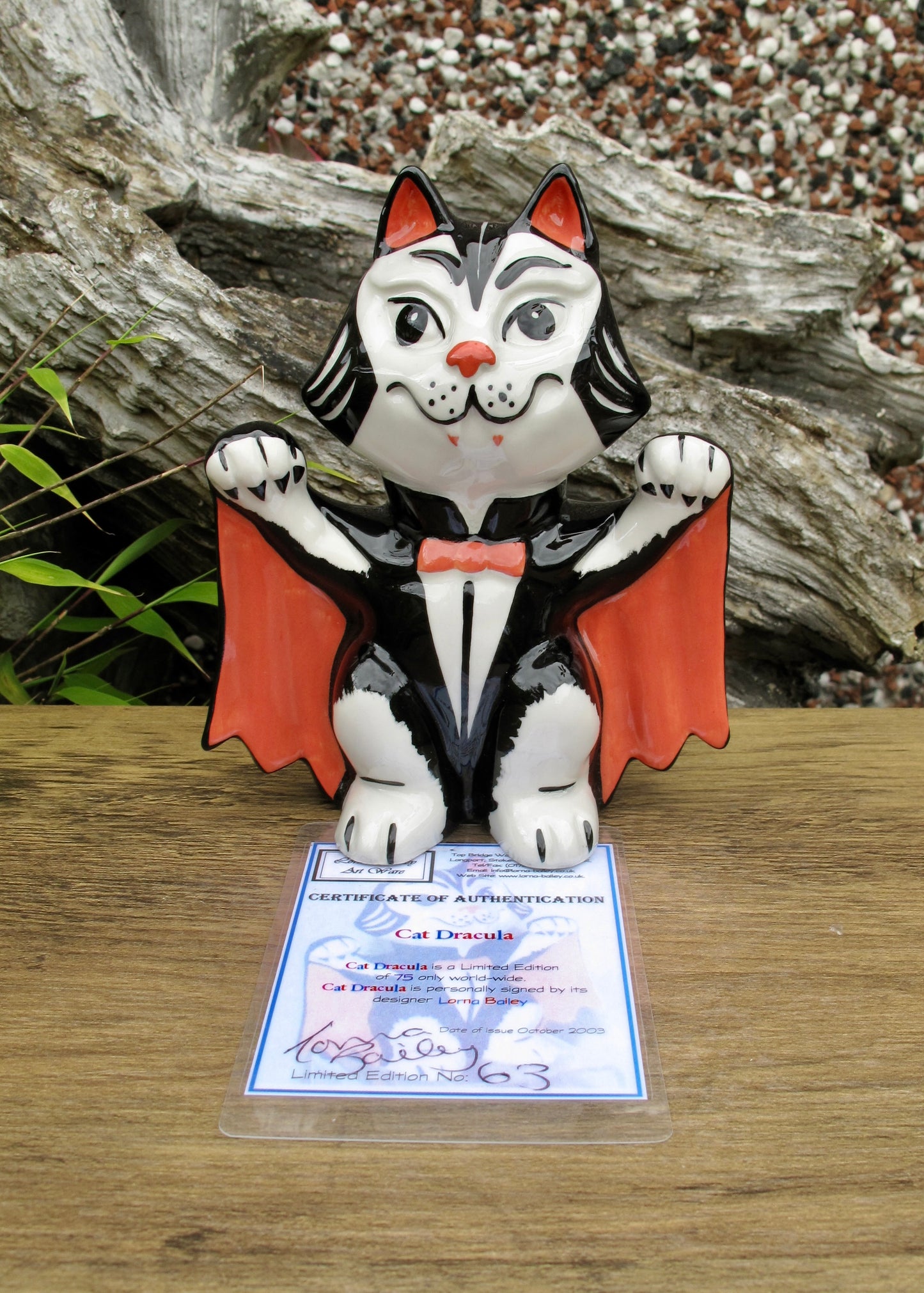Lorna Bailey CAT DRACULA Limited Edition 63/75 Oct 2003 COA Halloween