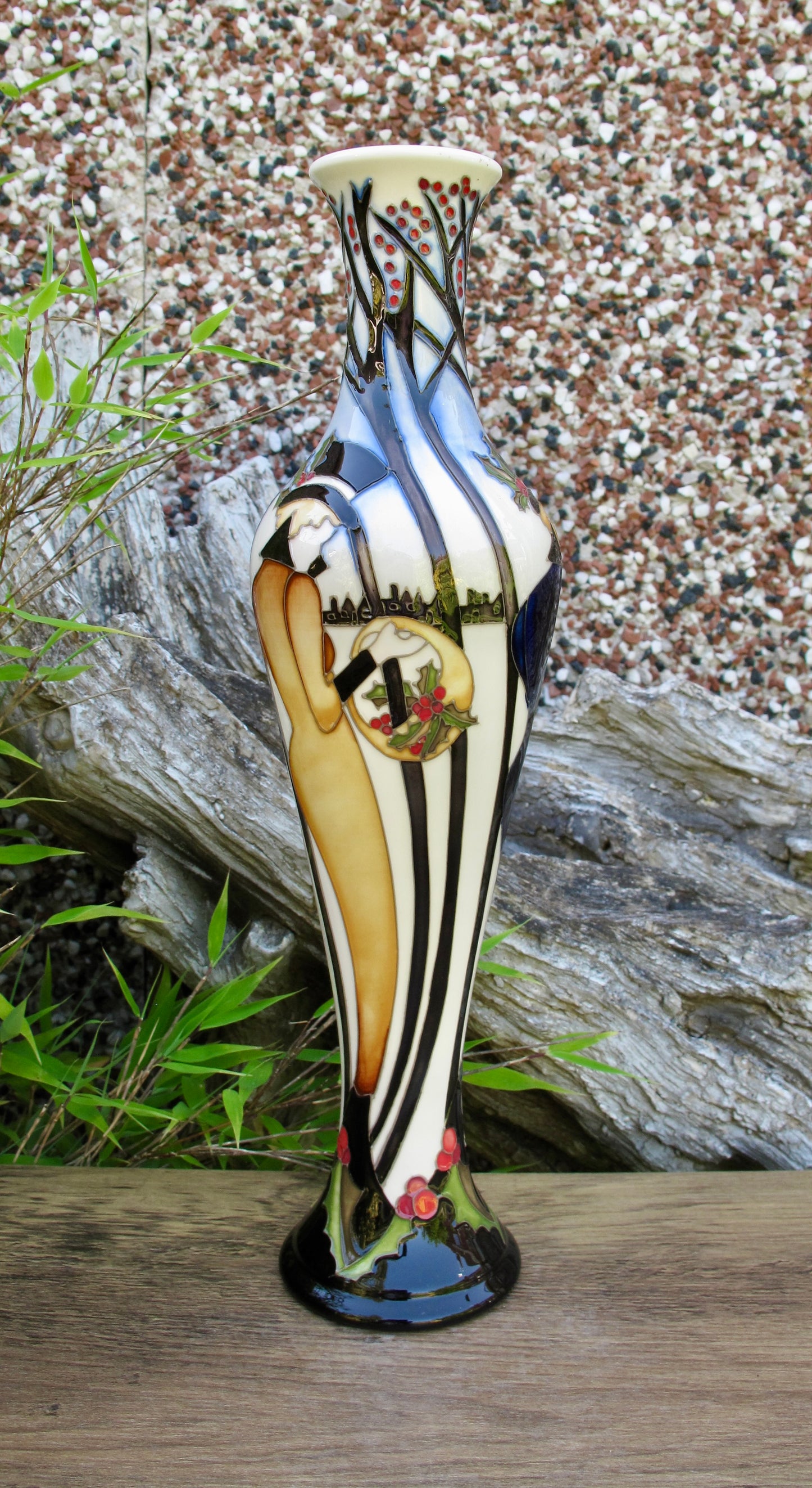 moorcroft THE STYLE OF THE SEASON 138/12 Vase Numbered Edition Retail Price £595