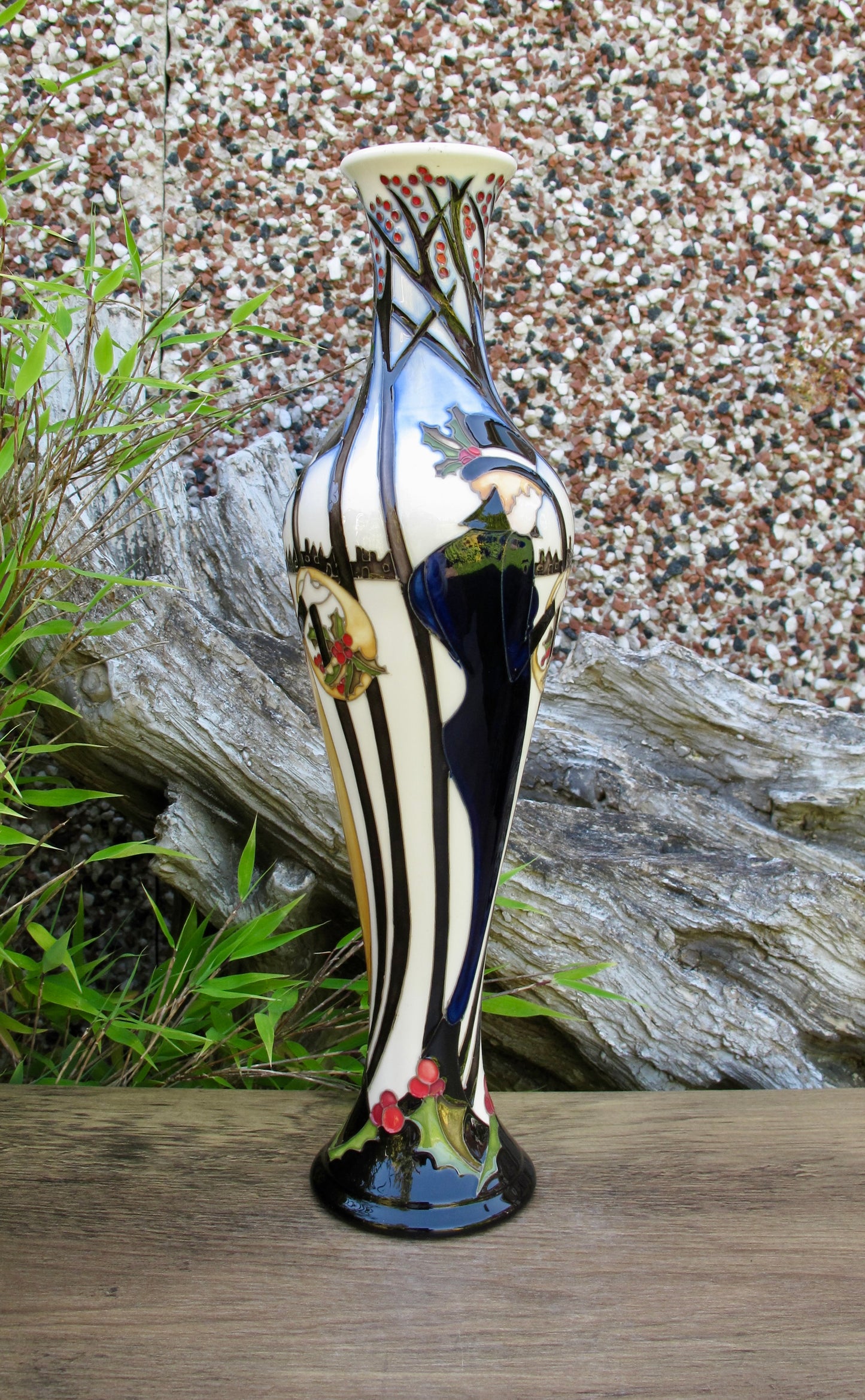 moorcroft THE STYLE OF THE SEASON 138/12 Vase Numbered Edition Retail Price £595