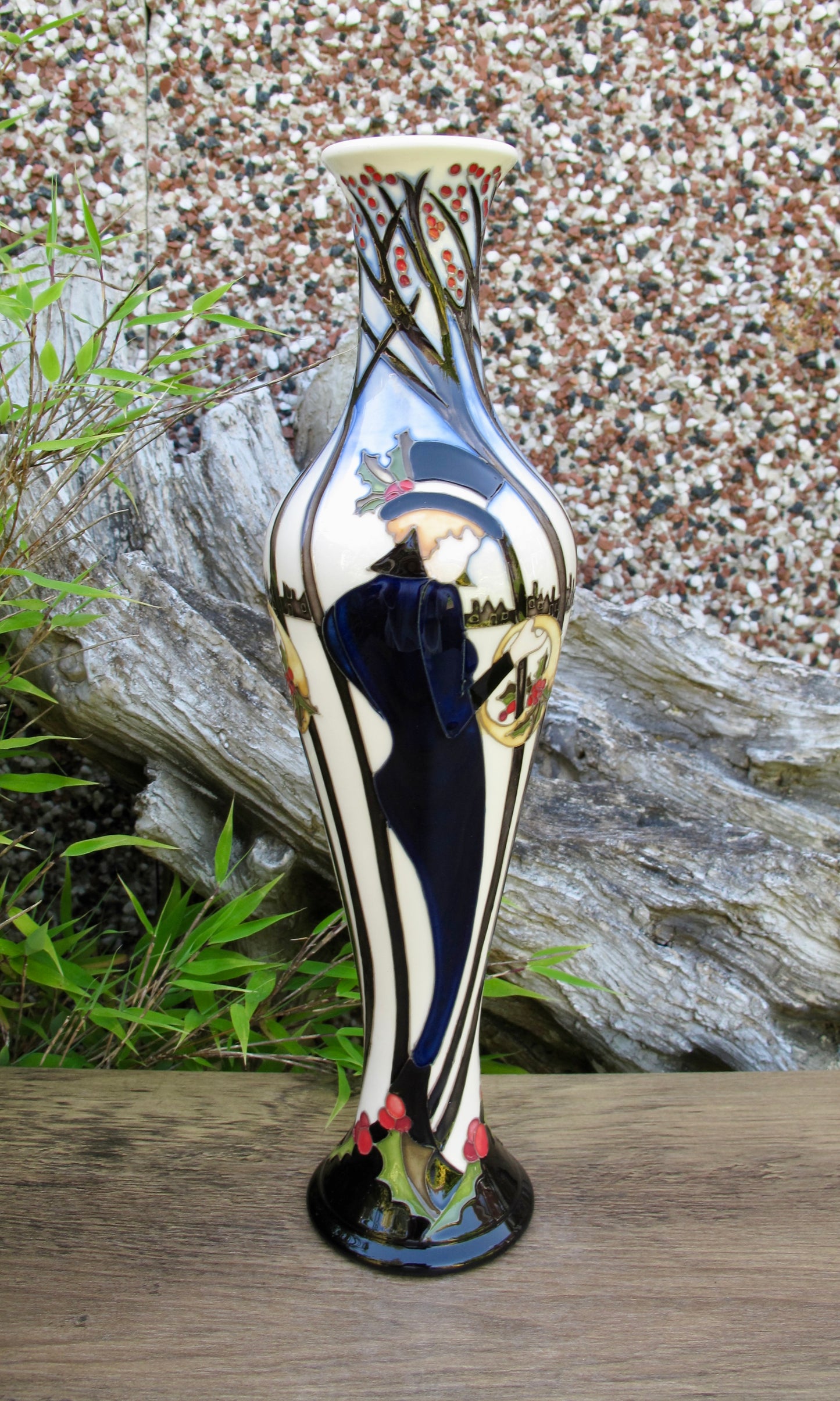 moorcroft THE STYLE OF THE SEASON 138/12 Vase Numbered Edition Retail Price £595