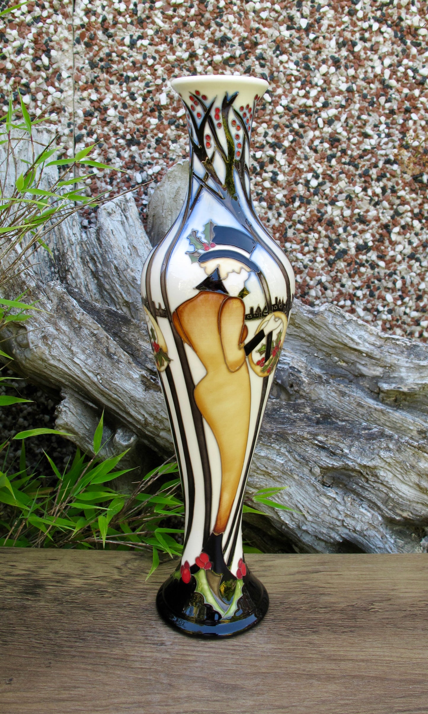 moorcroft THE STYLE OF THE SEASON 138/12 Vase Numbered Edition Retail Price £595