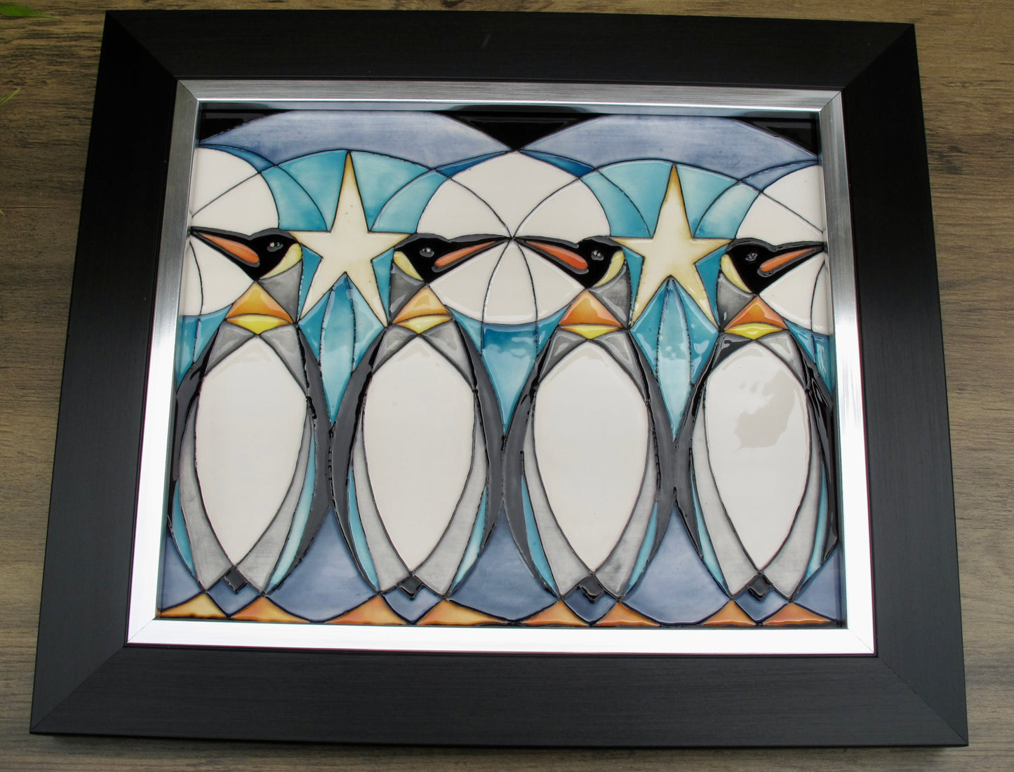 Moorcroft PENGUIN FREEZE Wall Plaque PLQ10 Retail Price £370