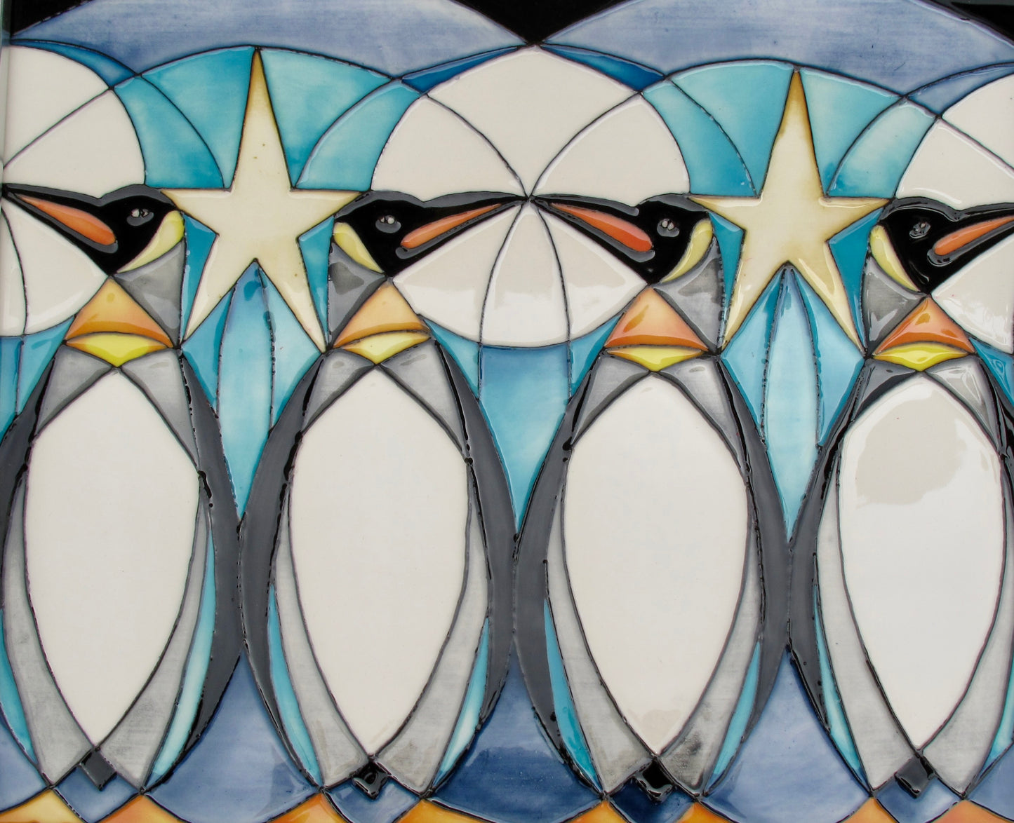 Moorcroft PENGUIN FREEZE Wall Plaque PLQ10 Retail Price £370