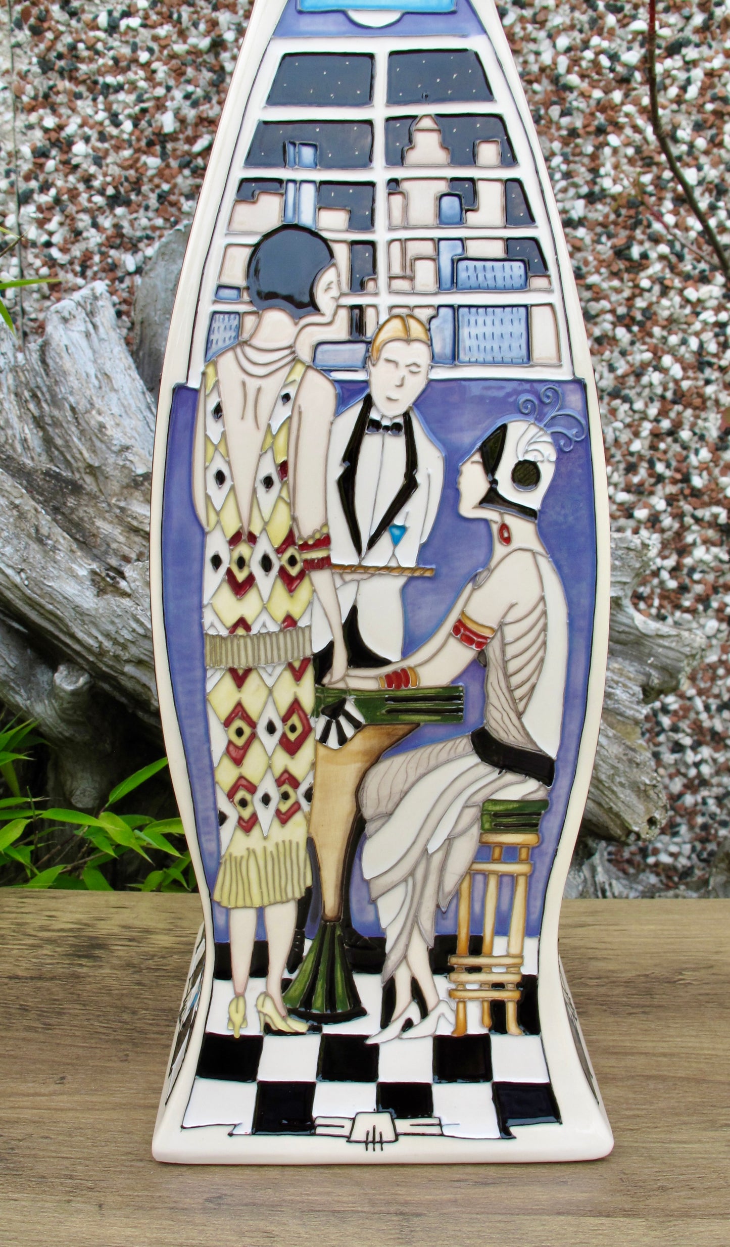 Moorcroft PRESTIGE MANHATTAN CHARLESTON 262/18 Vase 2026 Retail Price £3770