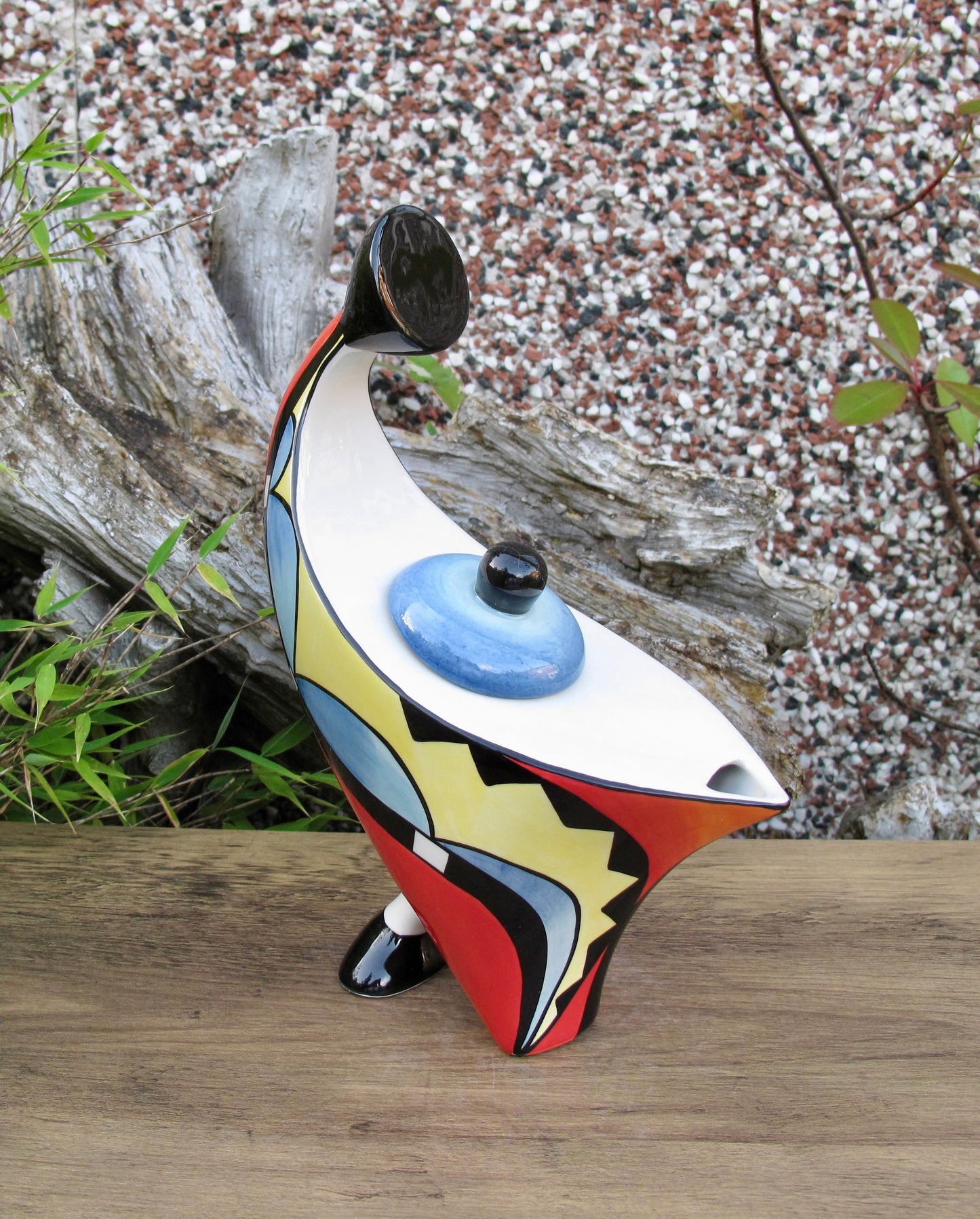 Lorna Bailey SCORPION TEAPOT March 2005