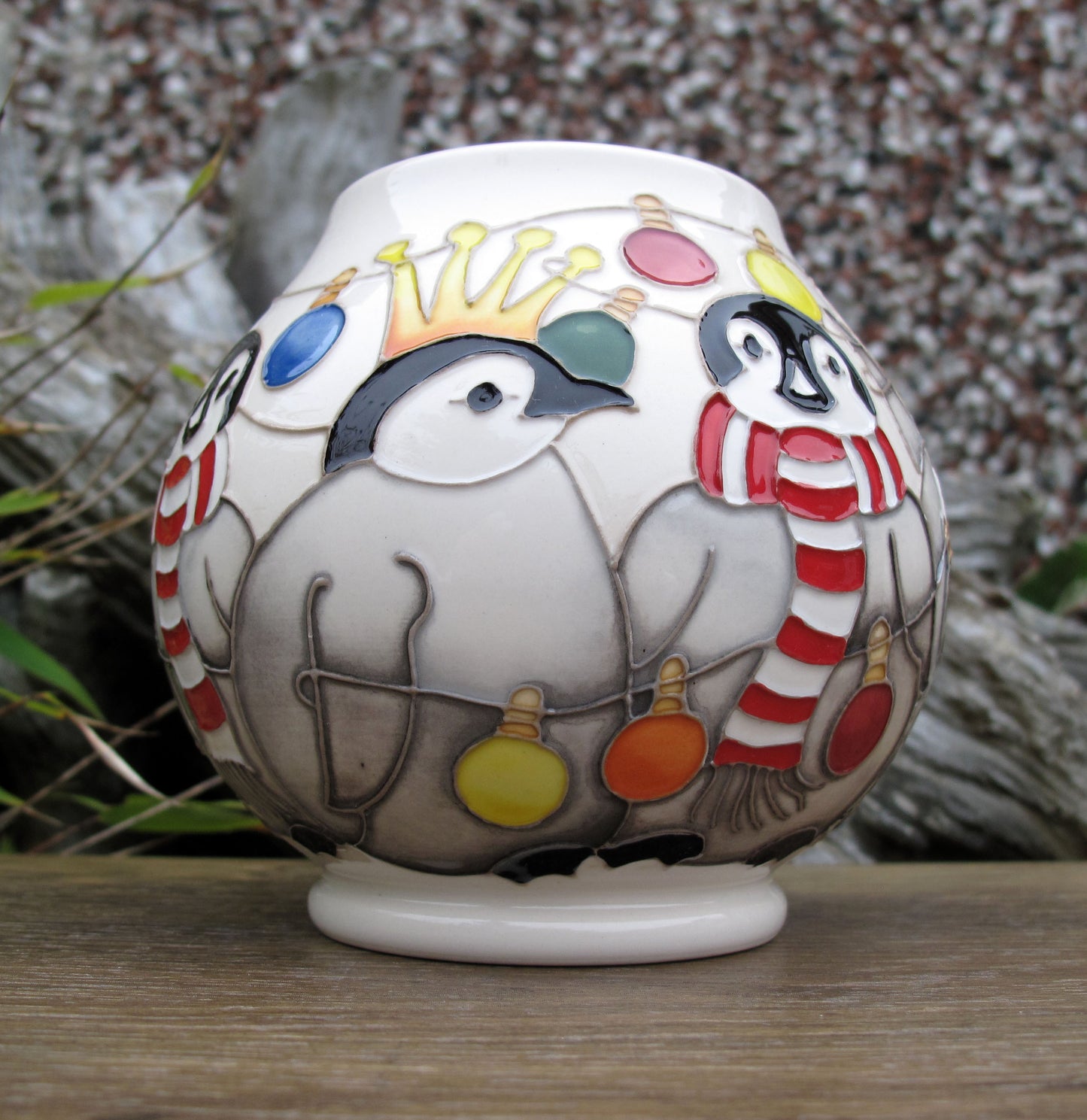 Moorcroft Exquisite THE PARTY Vase RM2/4  Retail Price £490 Christmas Penguins