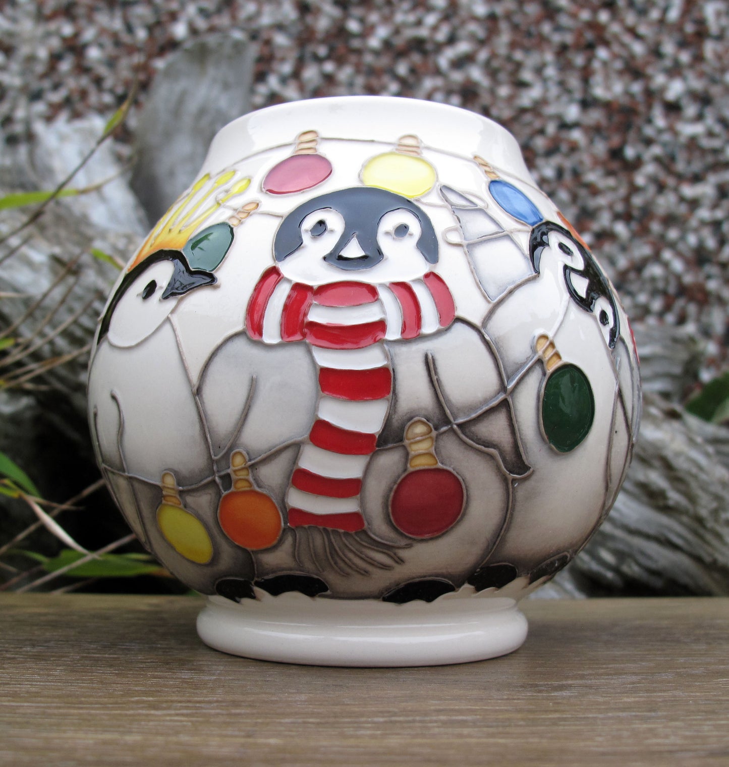 Moorcroft Exquisite THE PARTY Vase RM2/4  Retail Price £490 Christmas Penguins