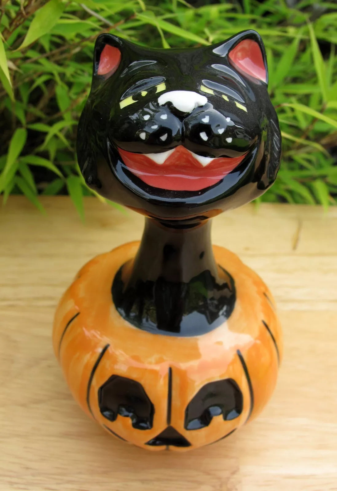 Lorna Bailey PROTOTYPE PUMPKIN SURPRISE CAT 2002 Trick or Treat Series Halloween